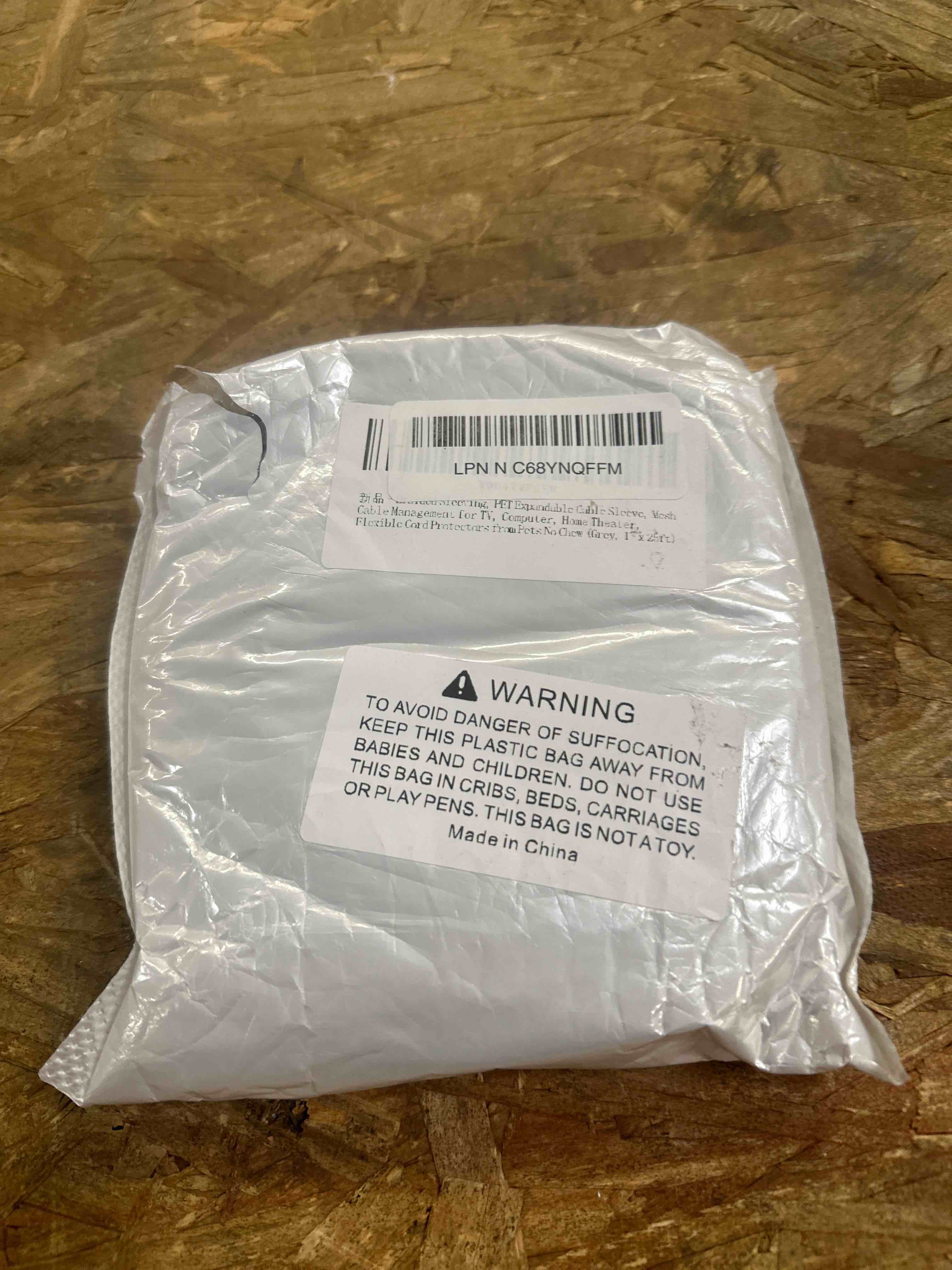 Condition photo showing Good Condition for braided sleeving, pet expandable cable sleeve, mesh cable management for tv, computer, home theater, flexible cord protectors from pets no chew (grey, 1" x 25ft) grey 1" x 25ft