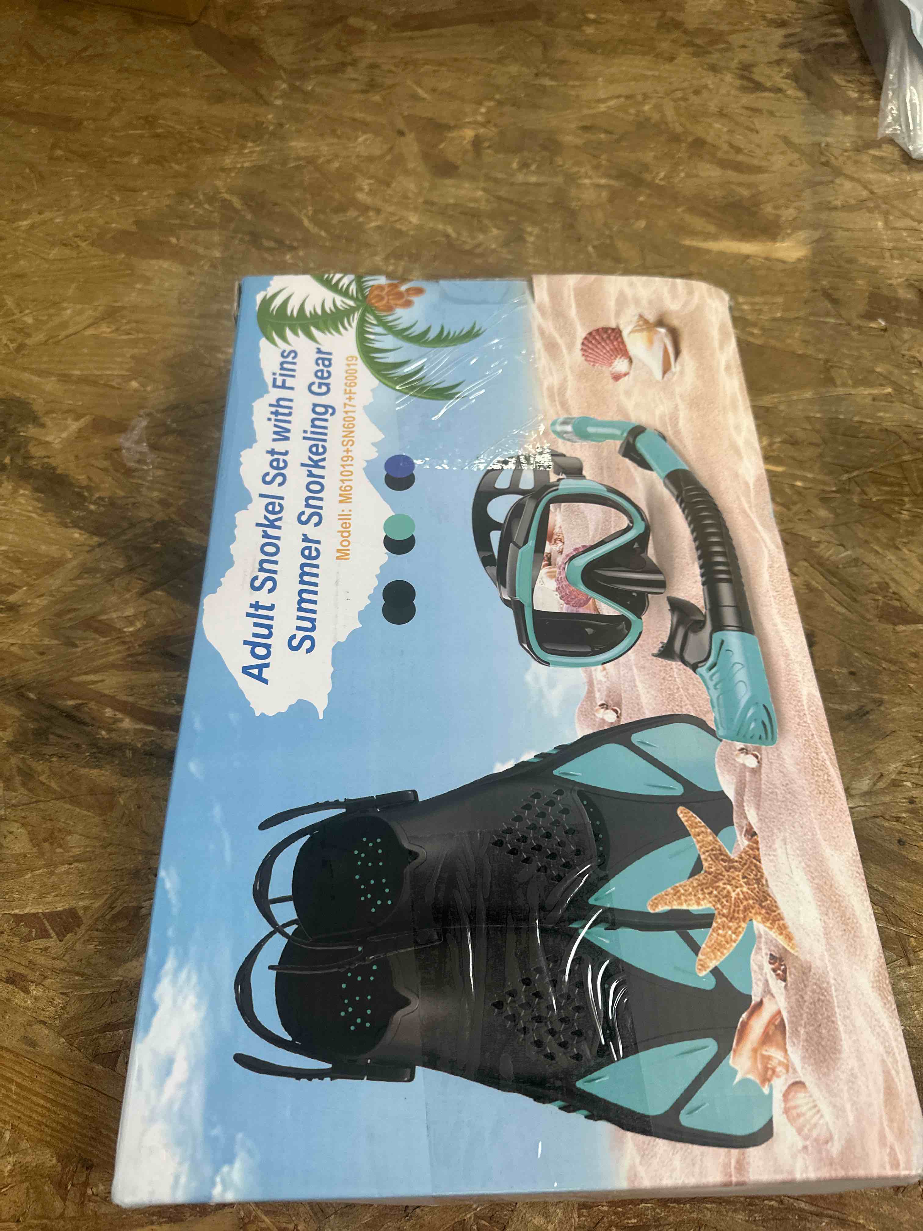 Condition photo showing Good Condition for snorkeling gear for adults men women,4 in 1 snorkel set with panoramic view diving mask anti-fog anti-leak,dry top snorkel,fins and travel bag for swimming,snorkeling and travel diving blue ml/xl