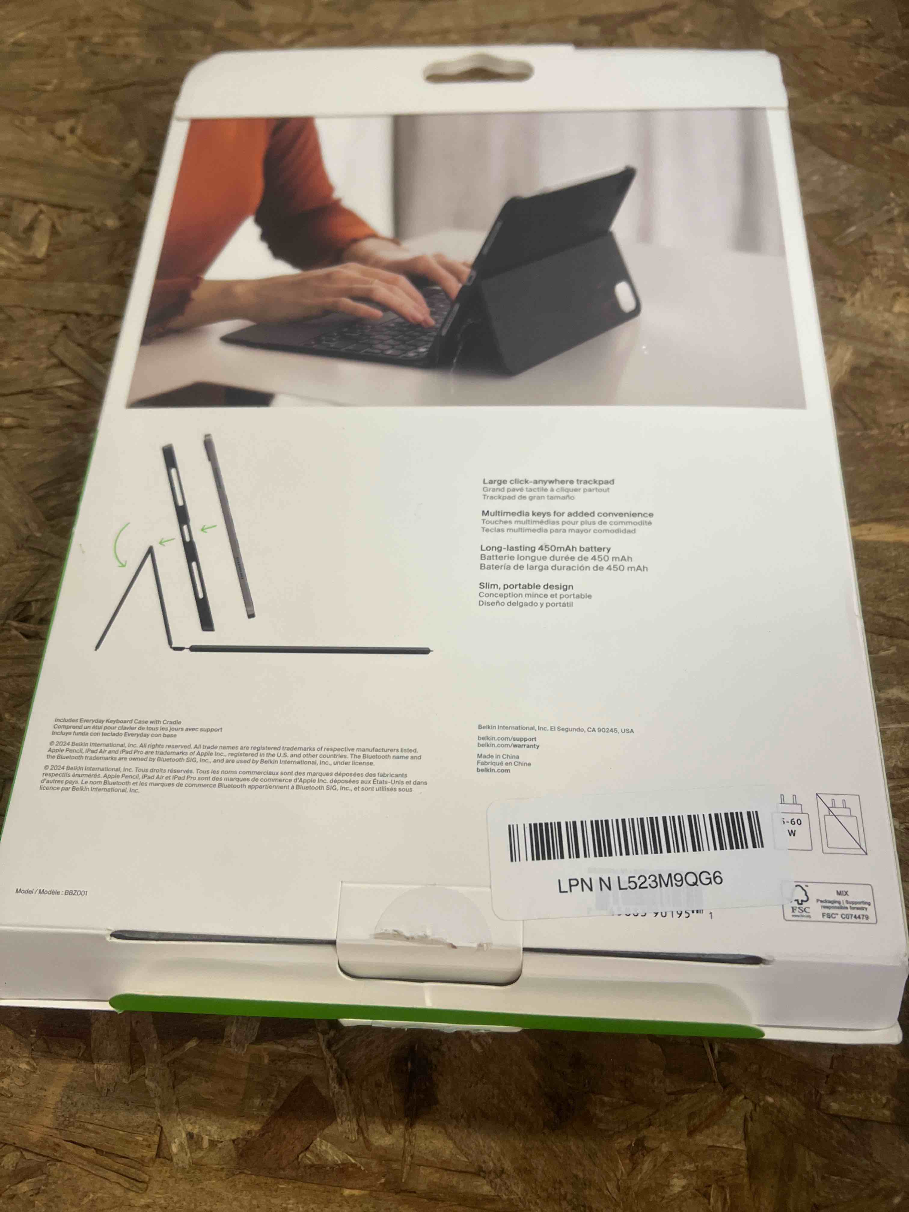 Condition photo showing Good Condition for belkin everyday keyboard case w/cradle, backlit bluetooth keyboard, multi-gesture controls, magnetic apple pencil storage compatibility, & multimedia keys for ipad air 10.9" & ipad pro 11" - black ipad air 10.9" / ipad pro 11" case w/ cradle