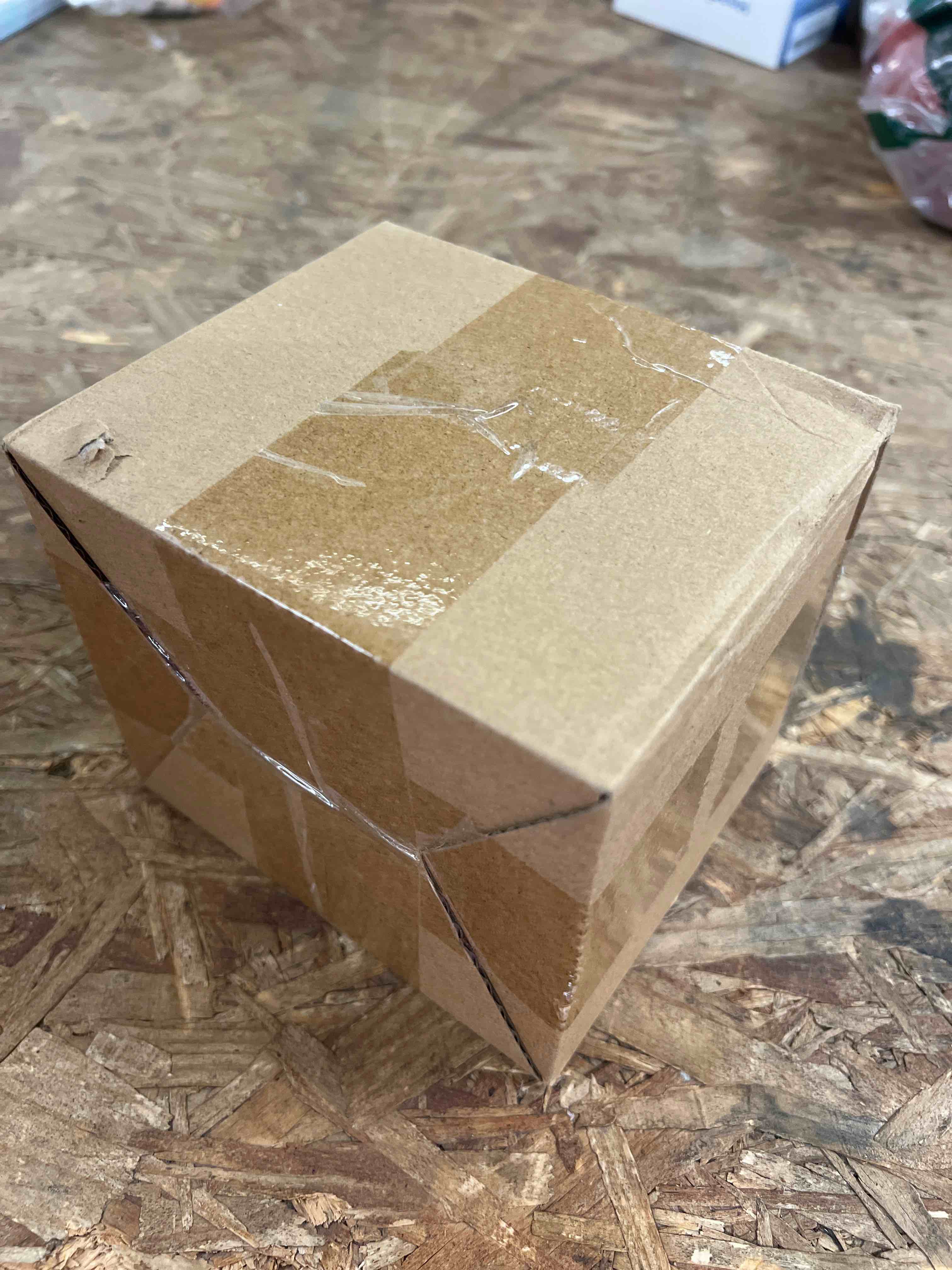 https://s3.amazonaws.com/lotting-images-prod/RustDustWanderlust/BRN4374813_1776958852964.jpeg