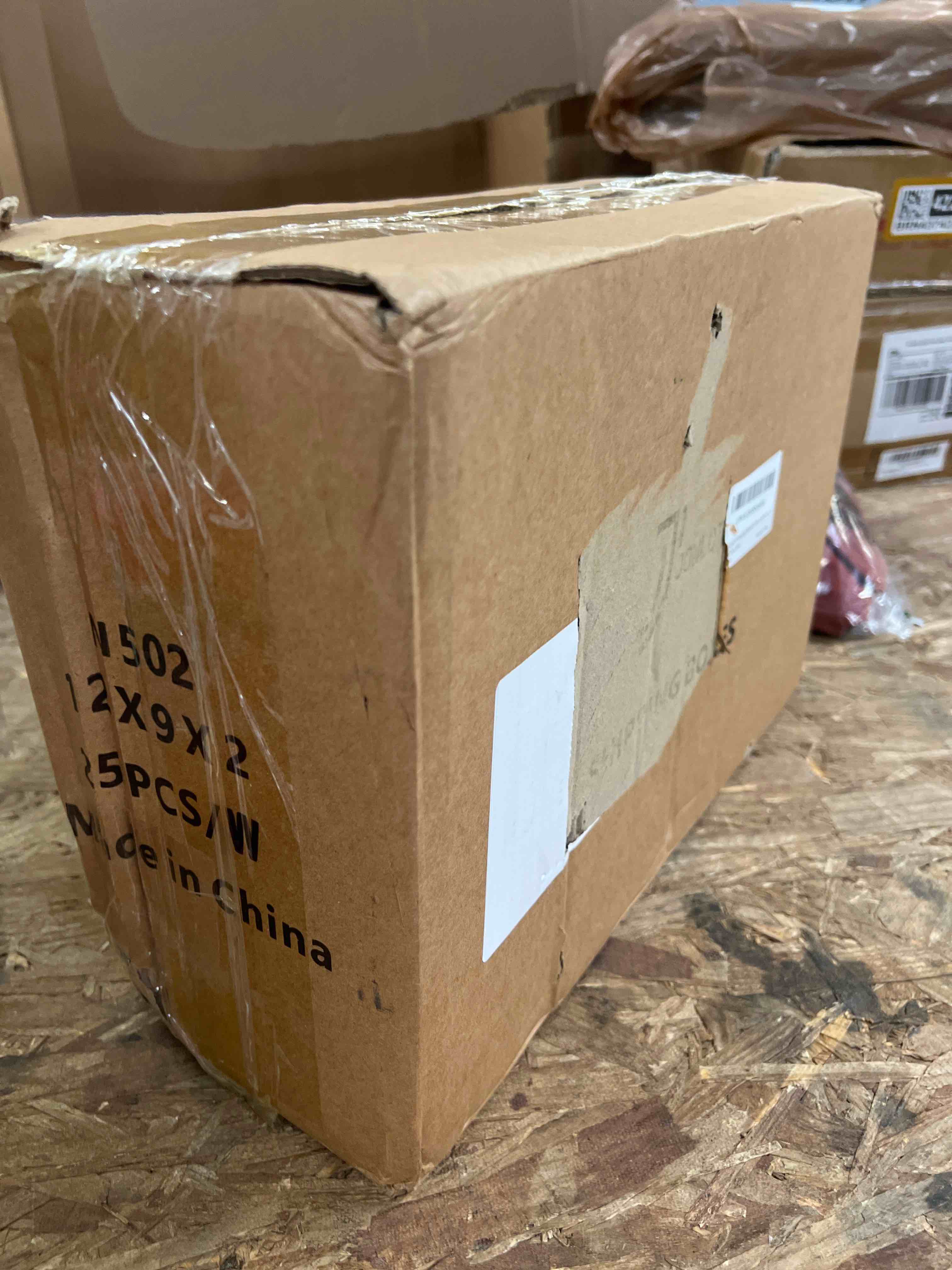Condition photo showing Good Condition for 12x9x2 inch small shipping boxes set of 25, white corrugated cardboard box literature mailer for mailing packing moving and storage white 12 x 9 x 2 inch (pack of 25)