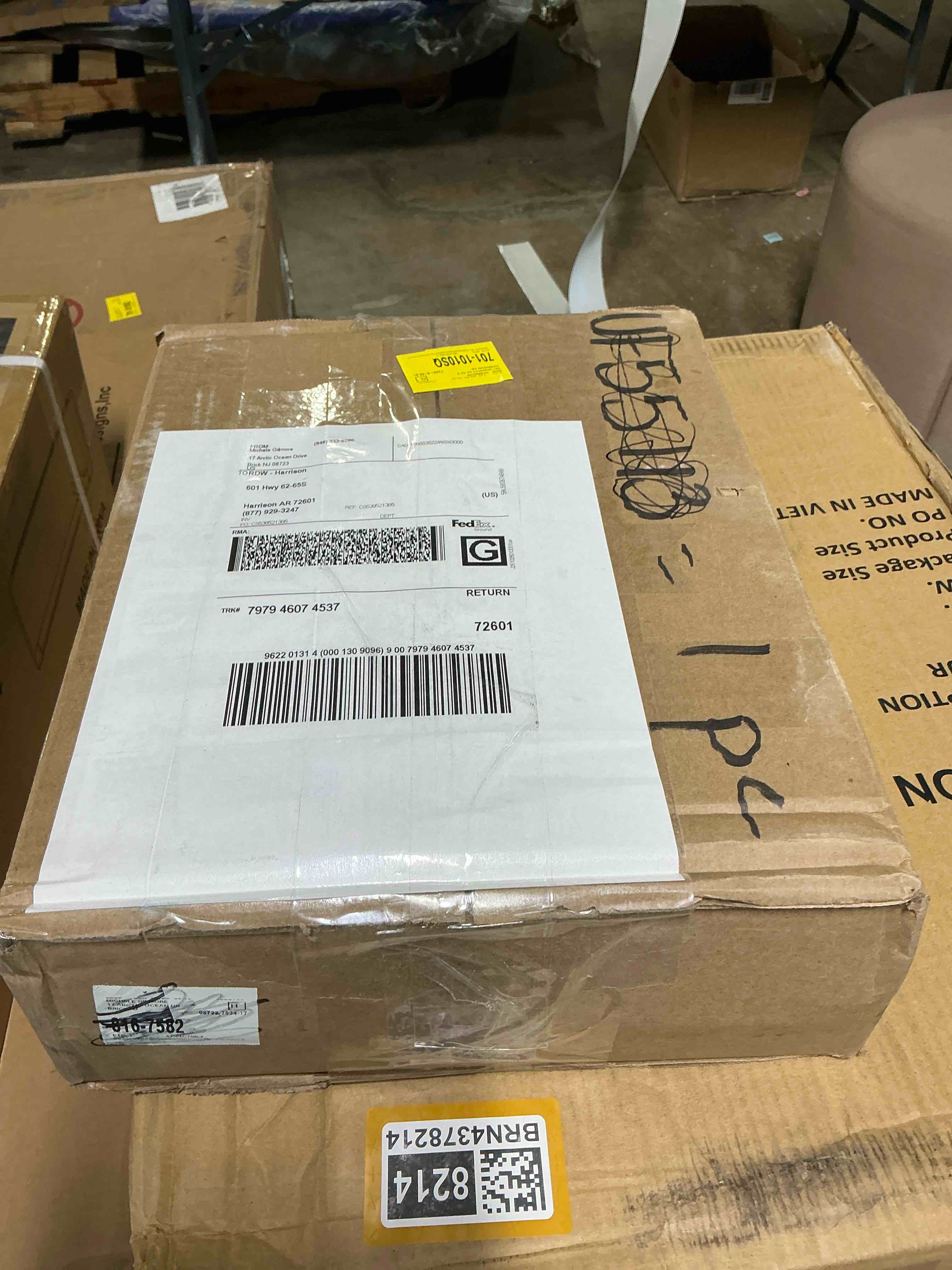 Condition photo showing Good Condition for Signature Widespread Bathroom Faucet with Optional Pop-Up Drain Assembly