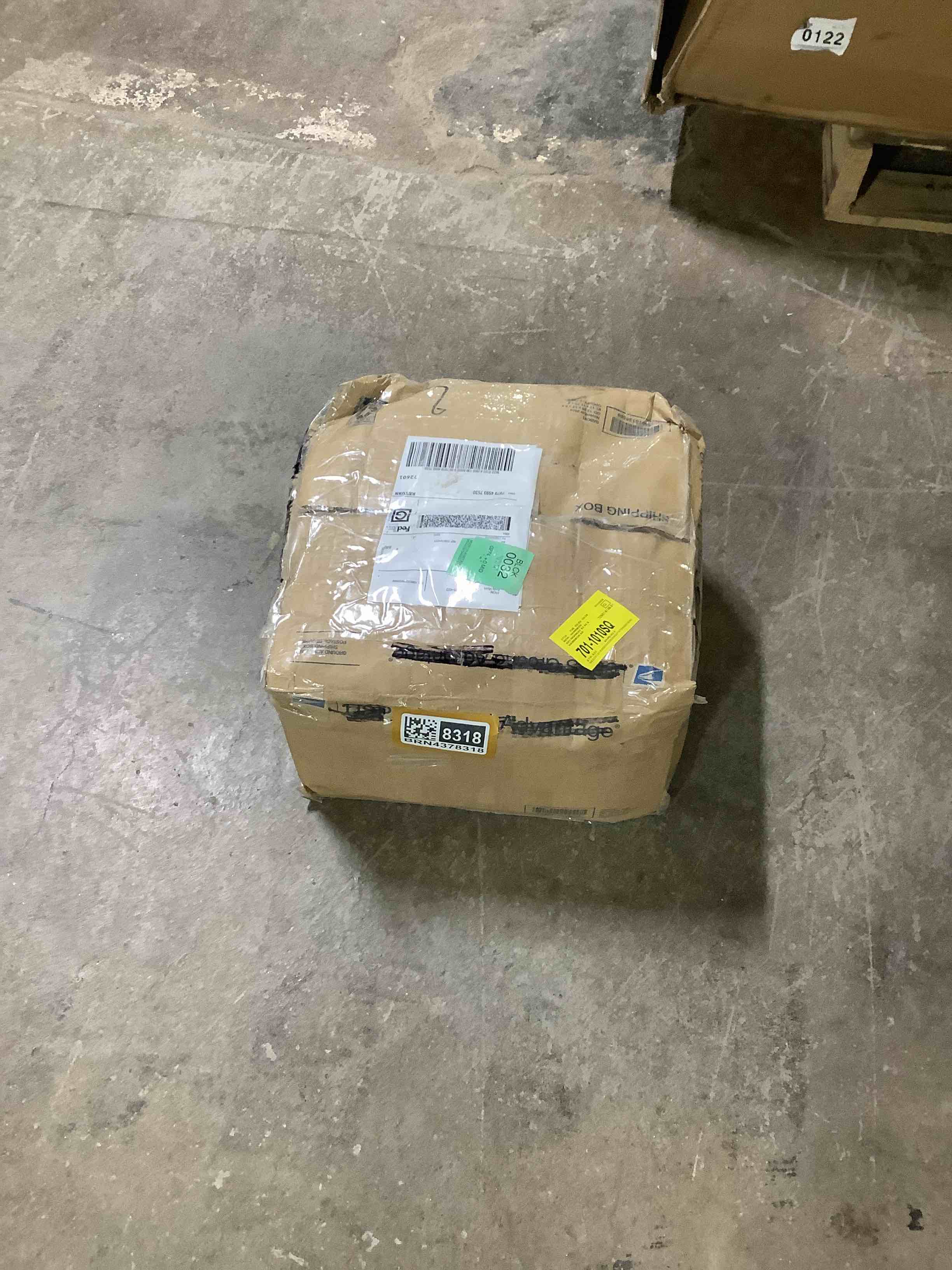 Condition photo showing Good Condition for Polaris 9 in. x 9 in. Matte Porcelain Floor and Wall Tile (10.76 Sq. Ft. / Case)