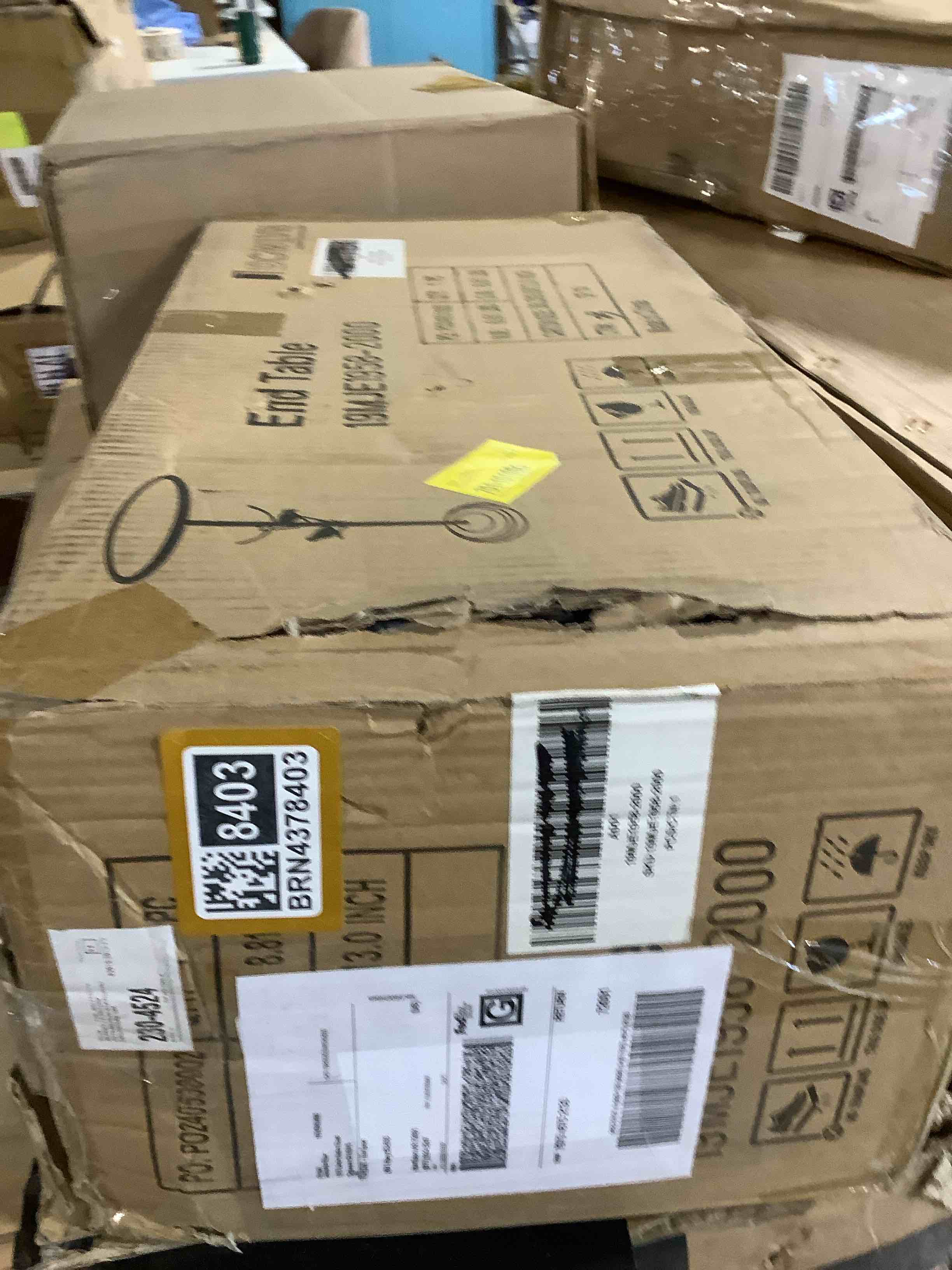 Condition photo showing Good Condition for Antique Mirror Drink End Side Bird Table