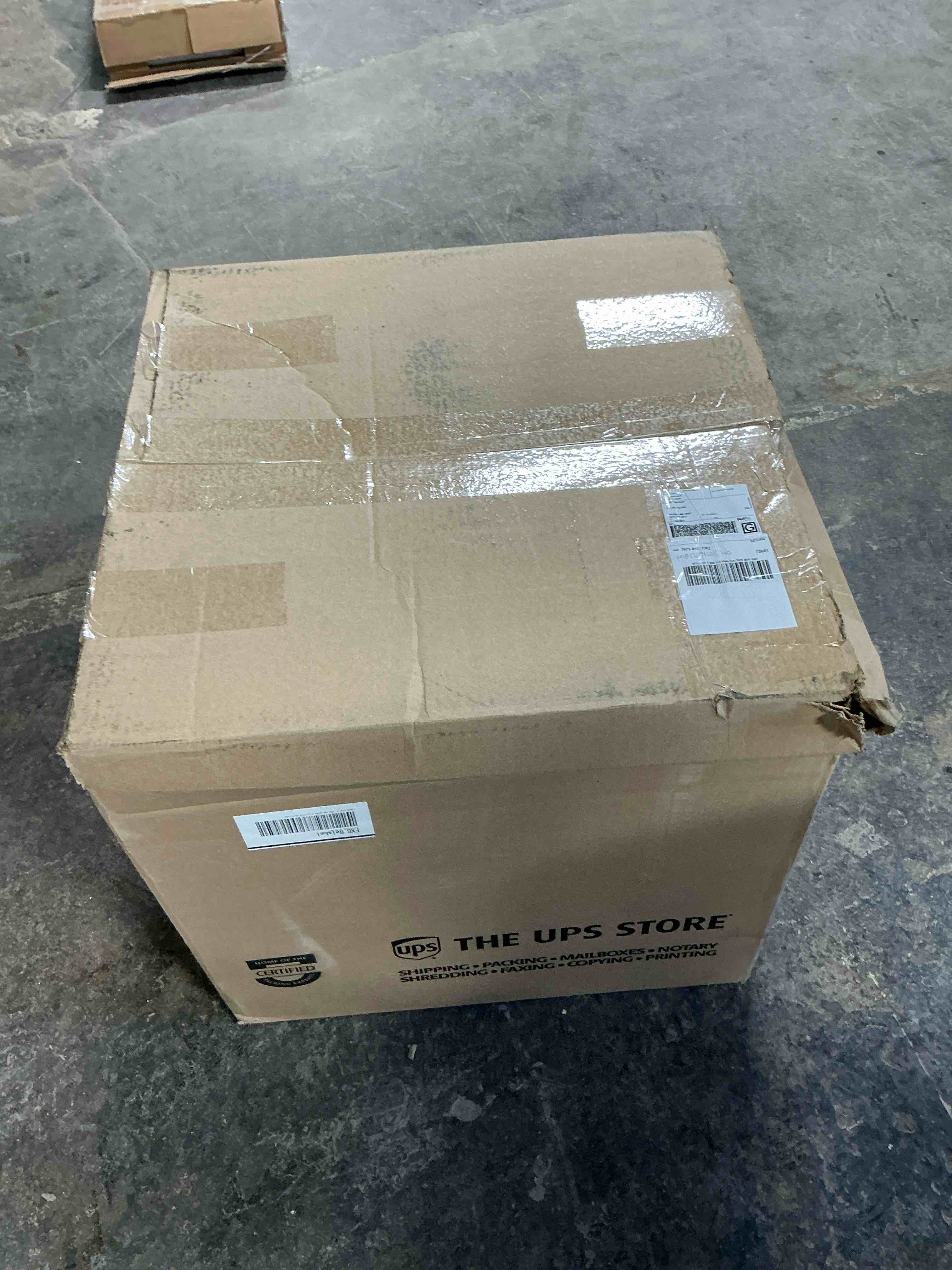 Condition photo showing Good Condition for Modern Upholstered Dining Armchair