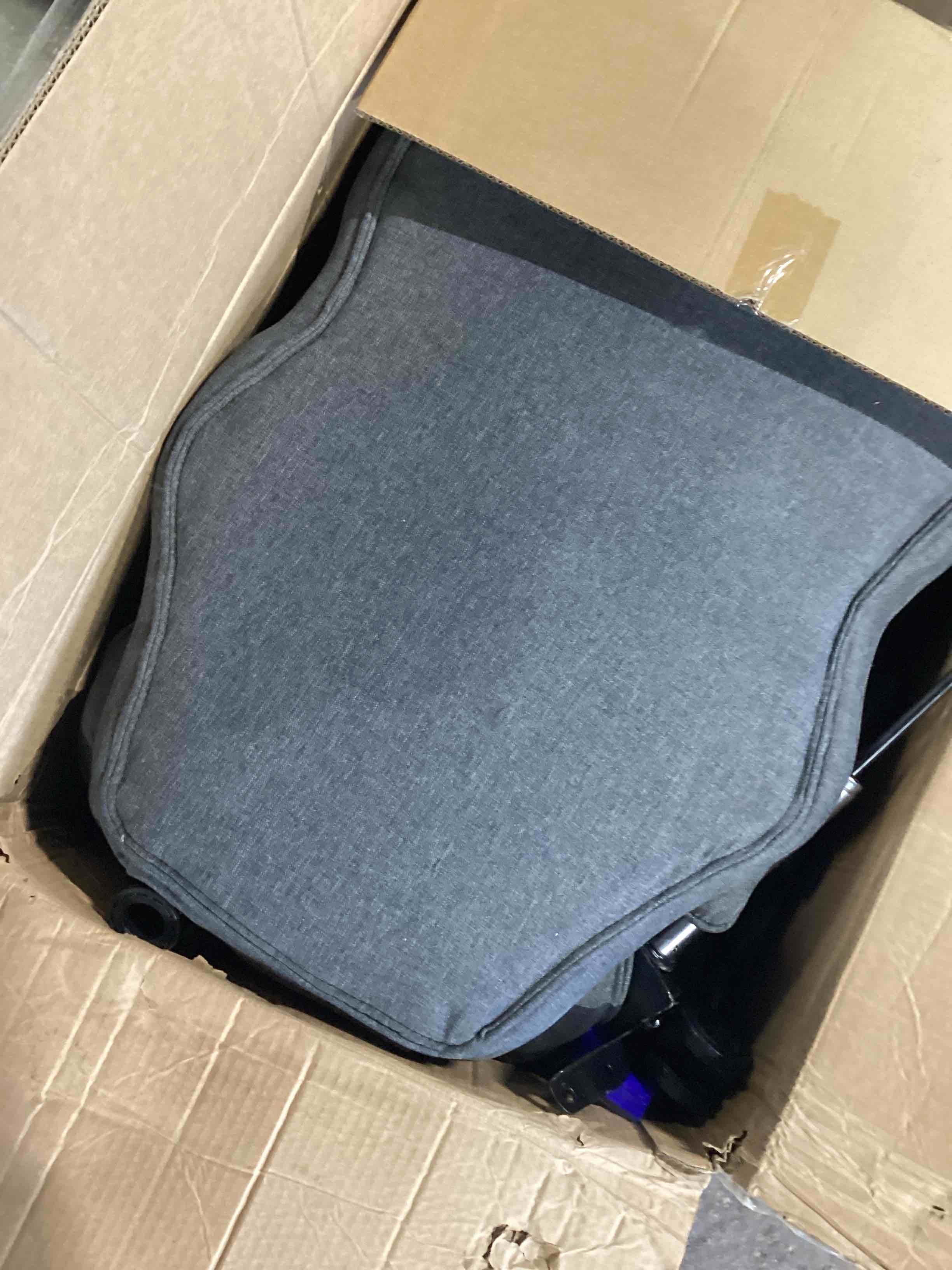 Condition photo showing Good Condition for Gray swivel Office chair