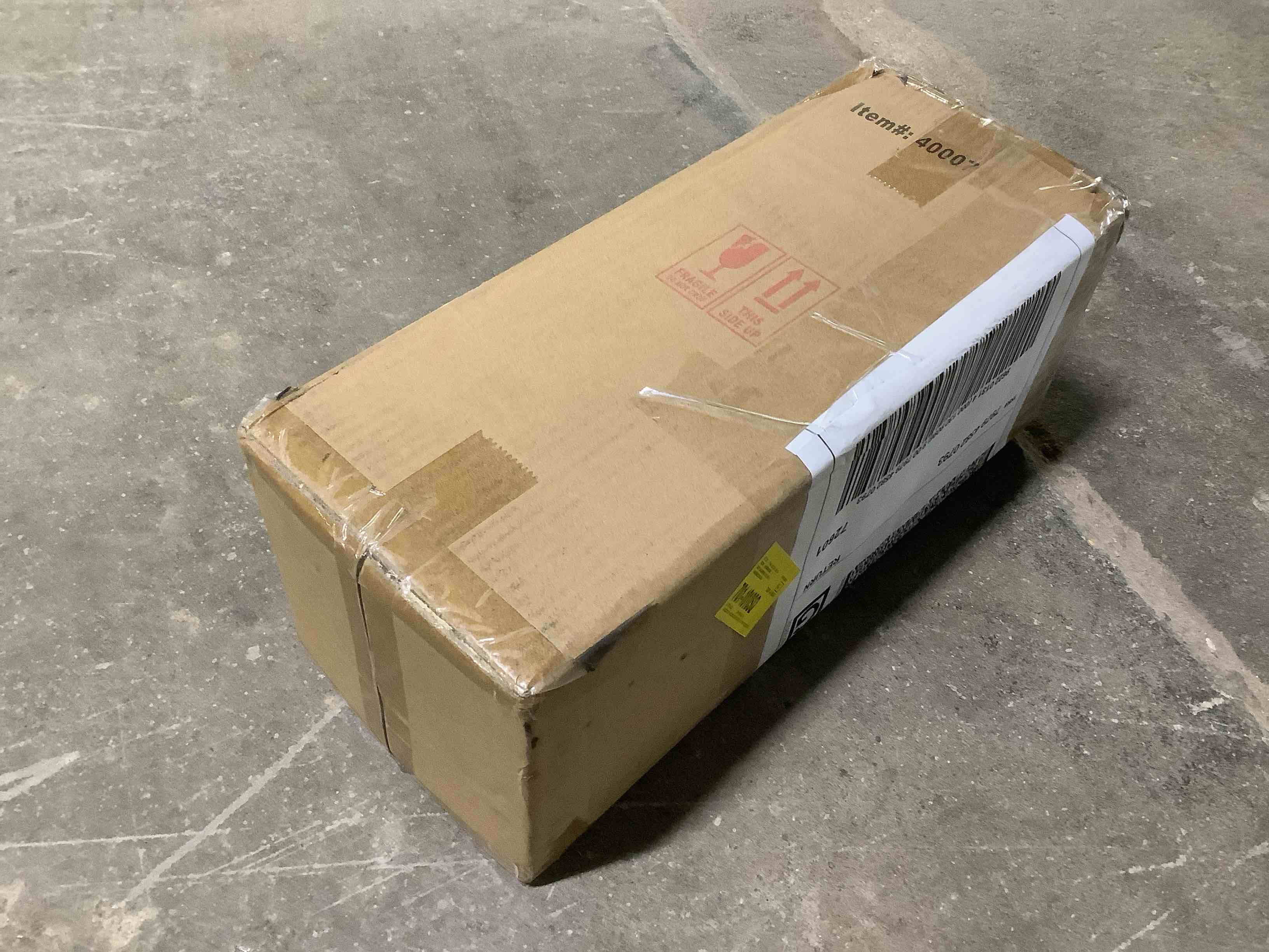 Condition photo showing Good Condition for 15" Gothic Decorative Candle Lantern (White)