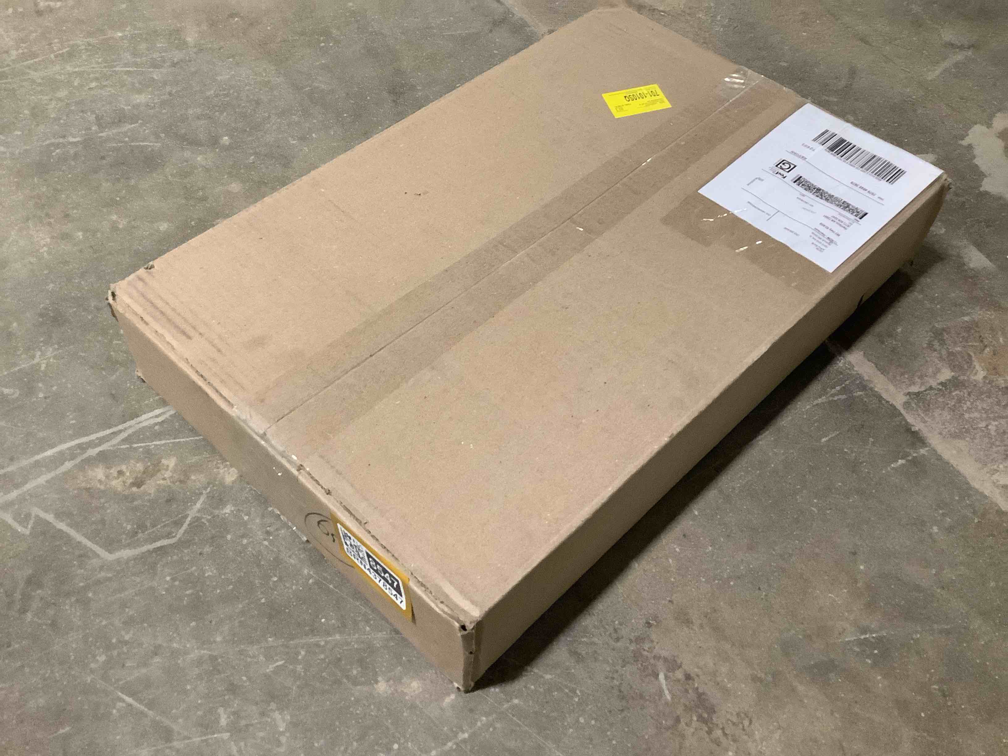 Condition photo showing Good Condition for ZEDRA Single-Handle Pull Down Kitchen Faucet Triple Spray 1.75 GPM