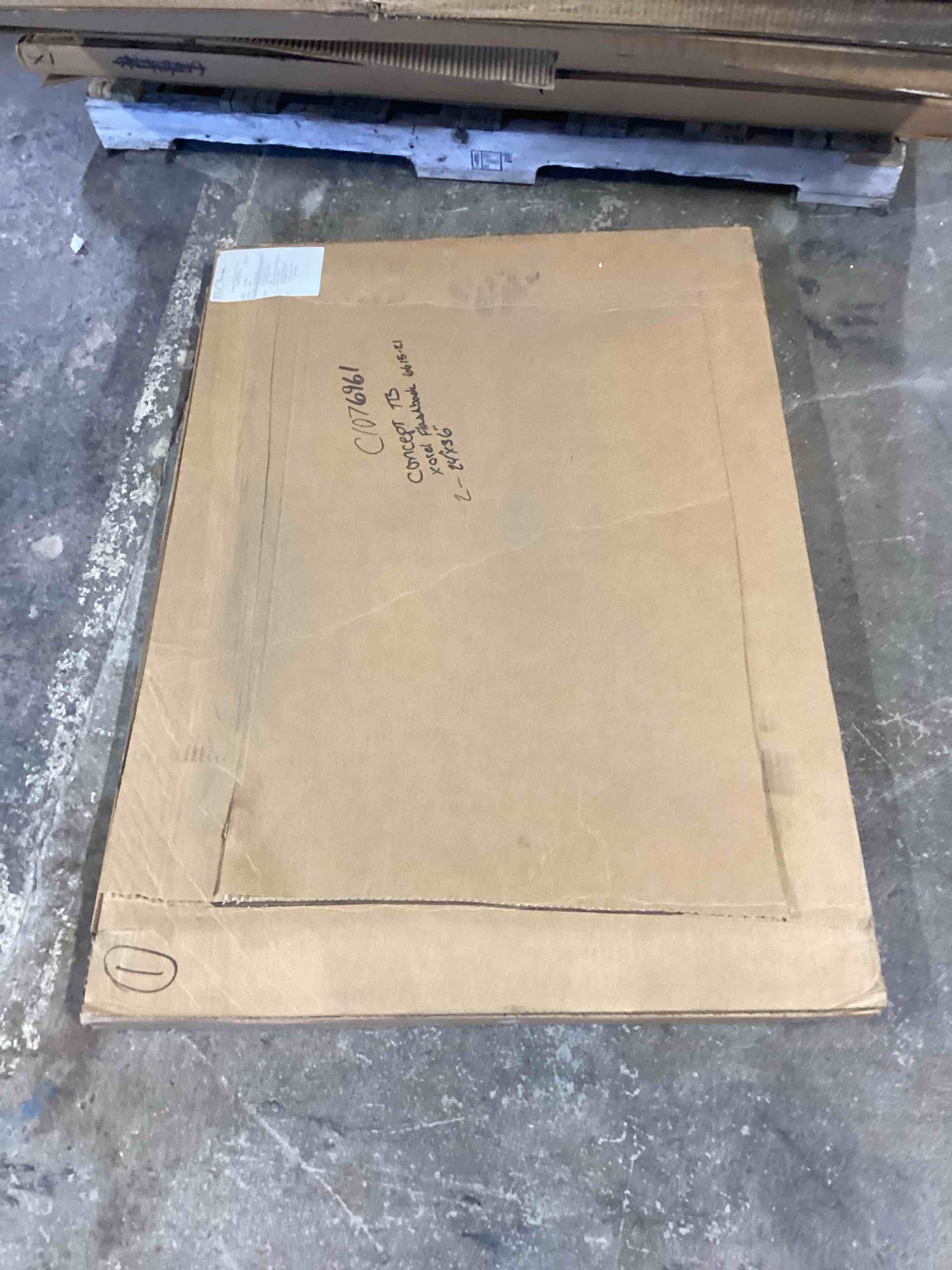 Condition photo showing Good Condition for Dry Erase Board