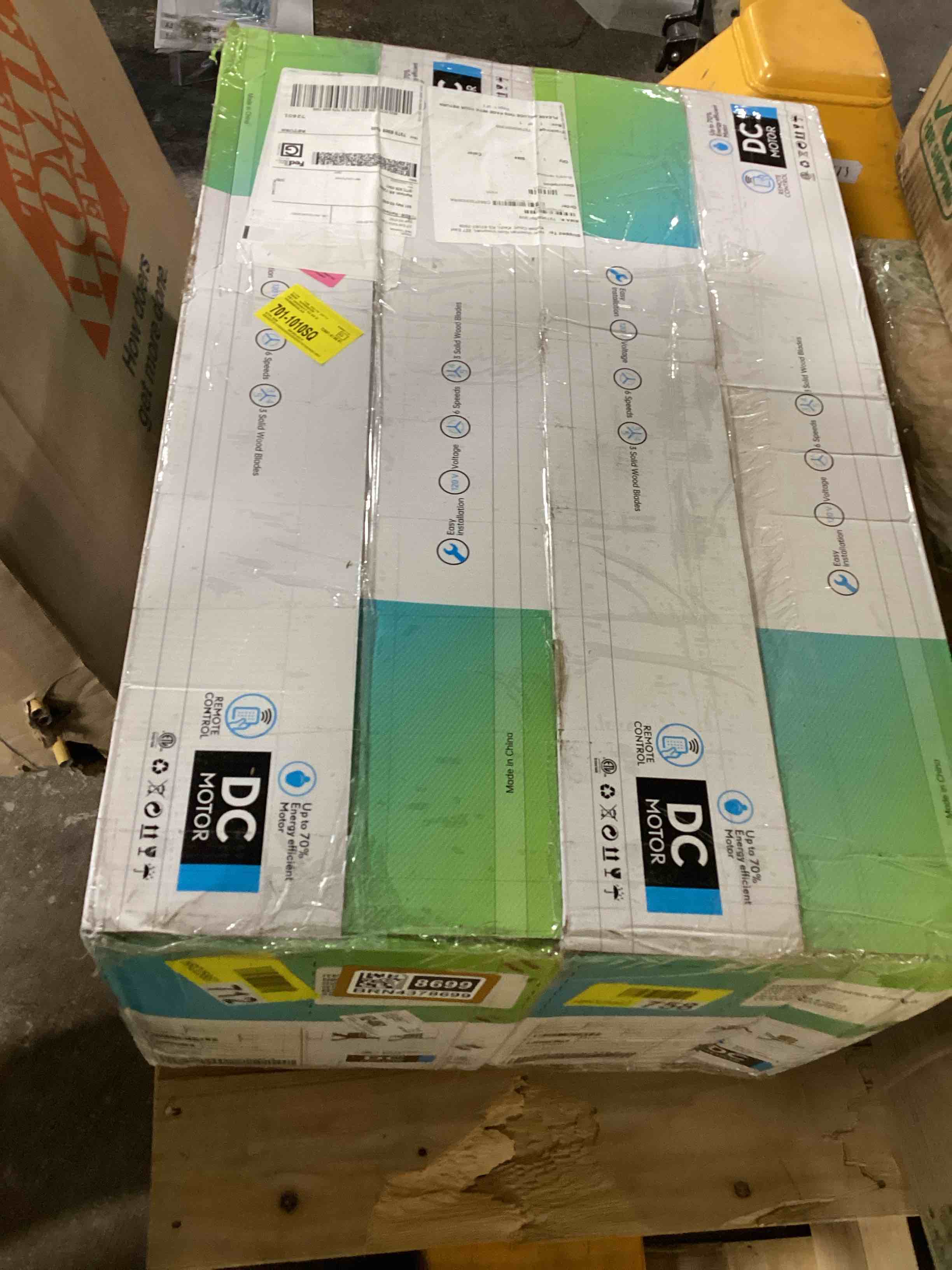 Condition photo showing Good Condition for Nicola 52" 3 - Blade LED Standard Ceiling Fan with Remote Control and Light Kit Included