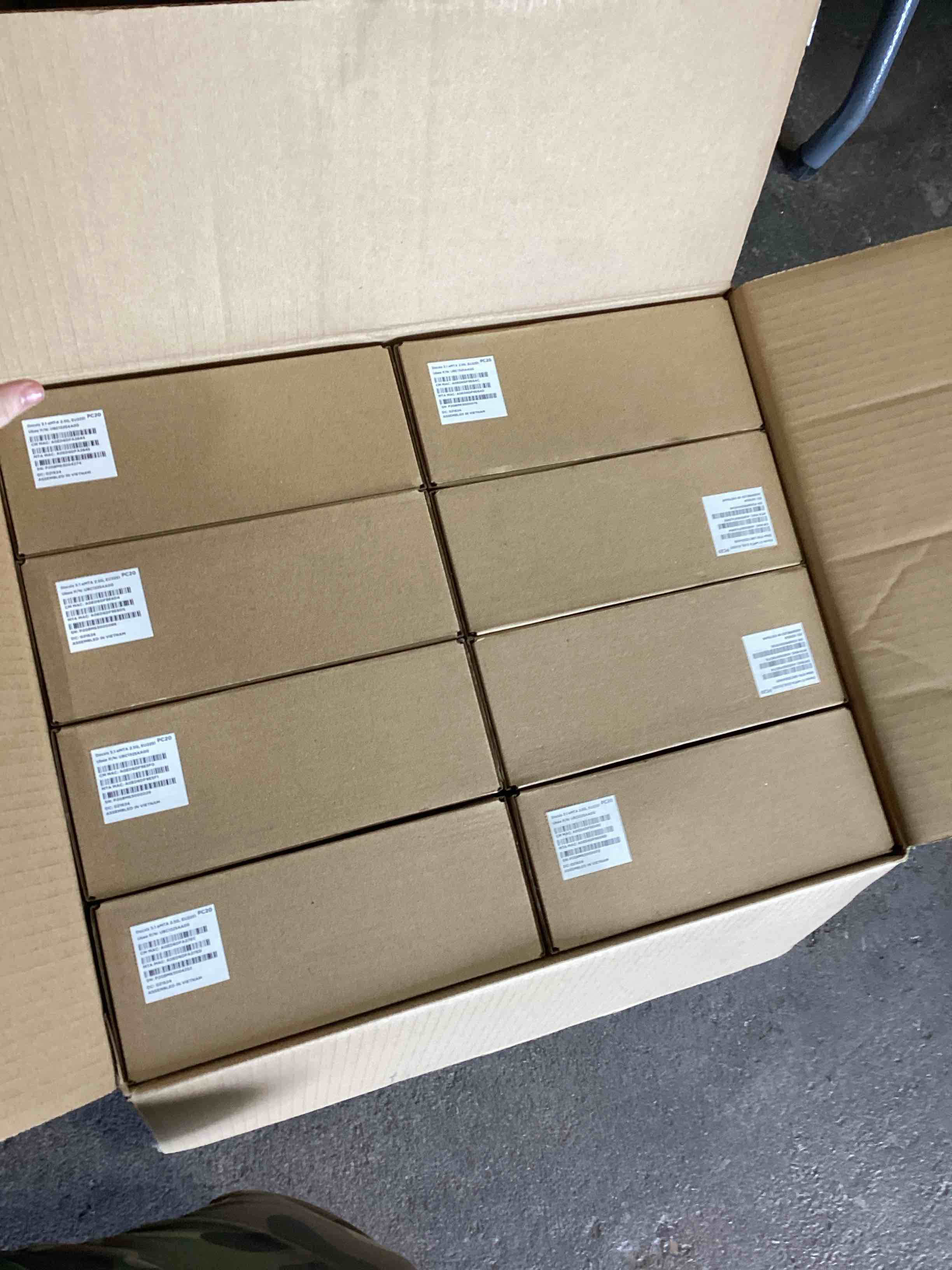 Condition photo showing Good Condition for 8 spectrum modems 