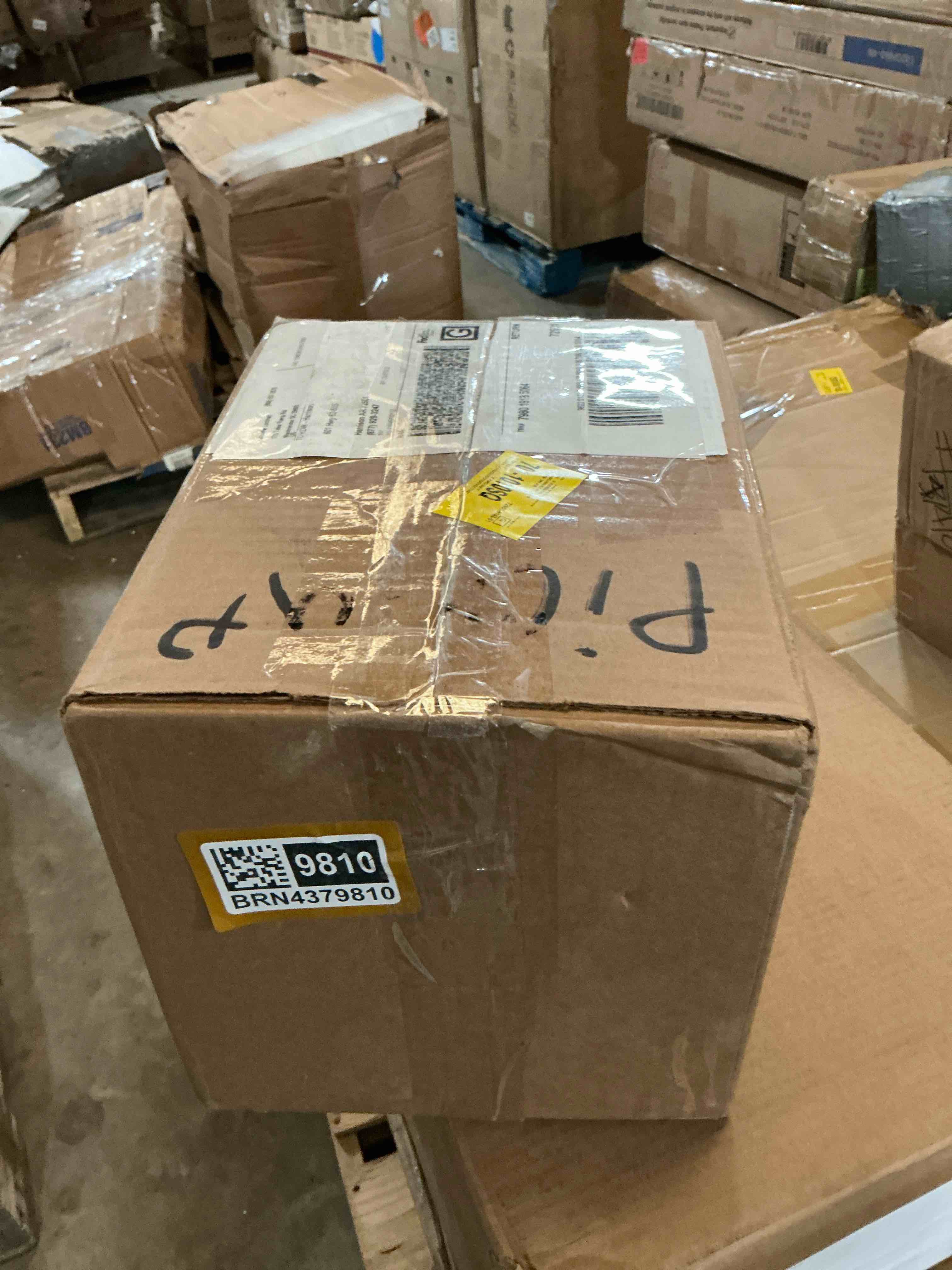 Condition photo showing Good Condition for ebern design aspen brands laguna glass water goblets