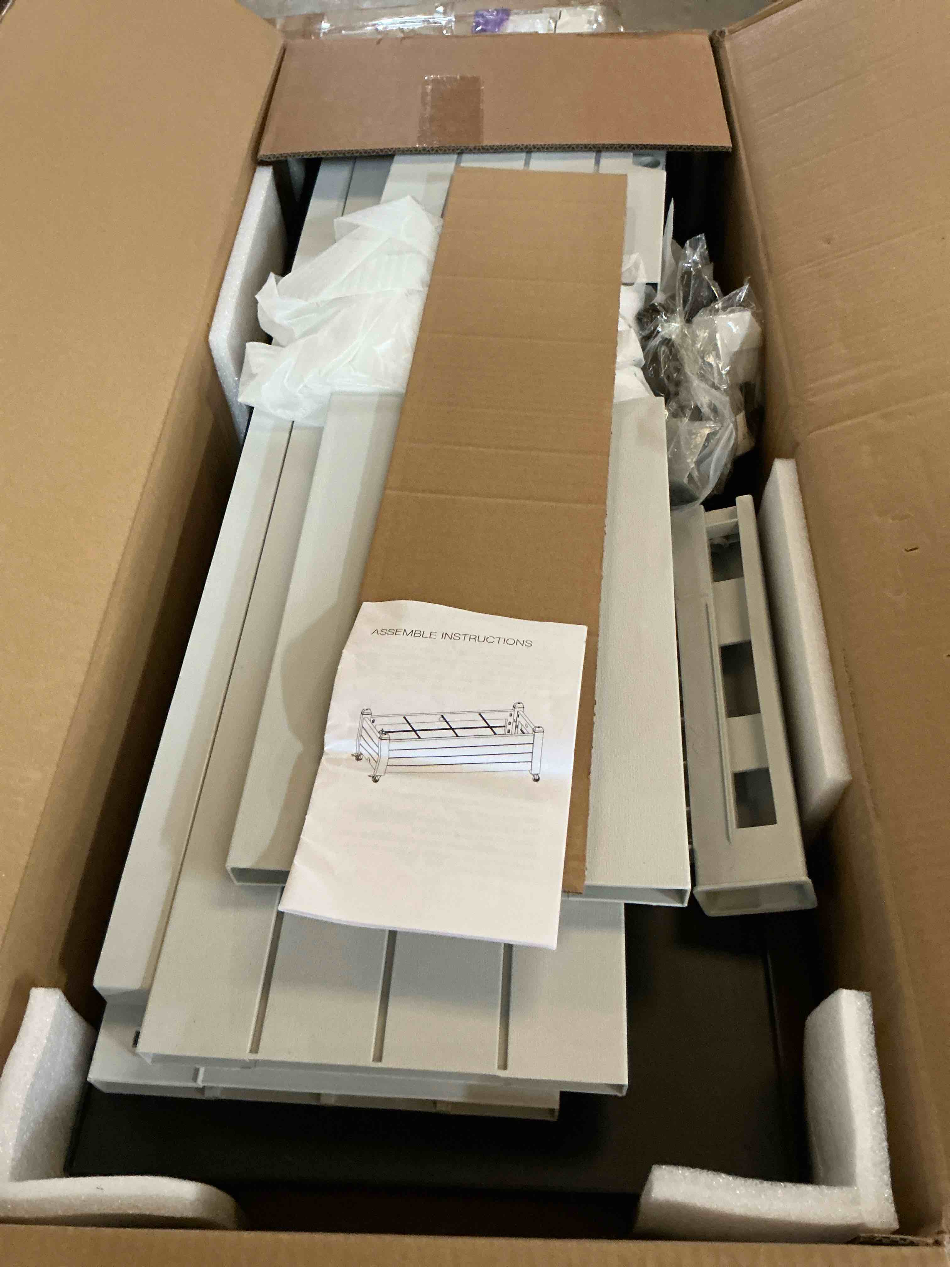 Condition photo showing Good Condition for plastic rolling raised garden bed