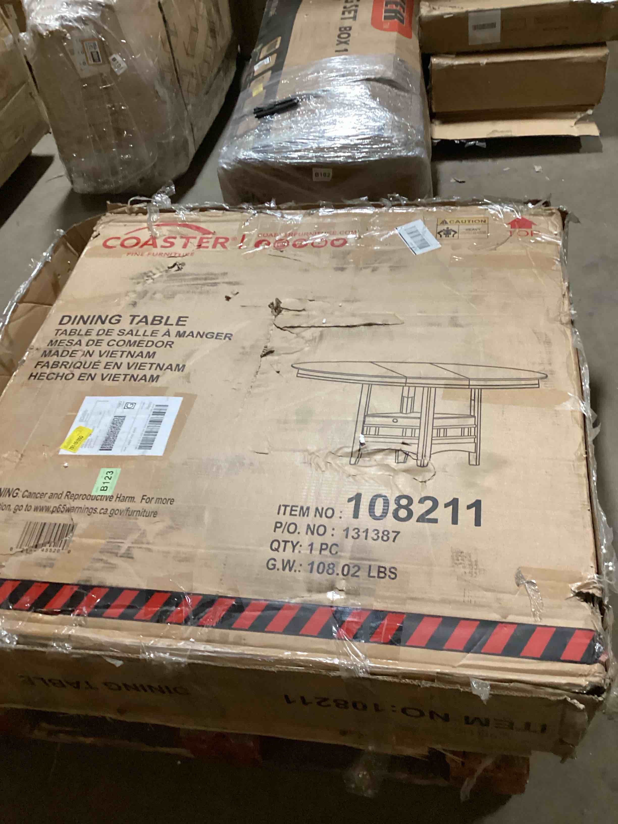 Condition photo showing Good Condition for dining table 108211