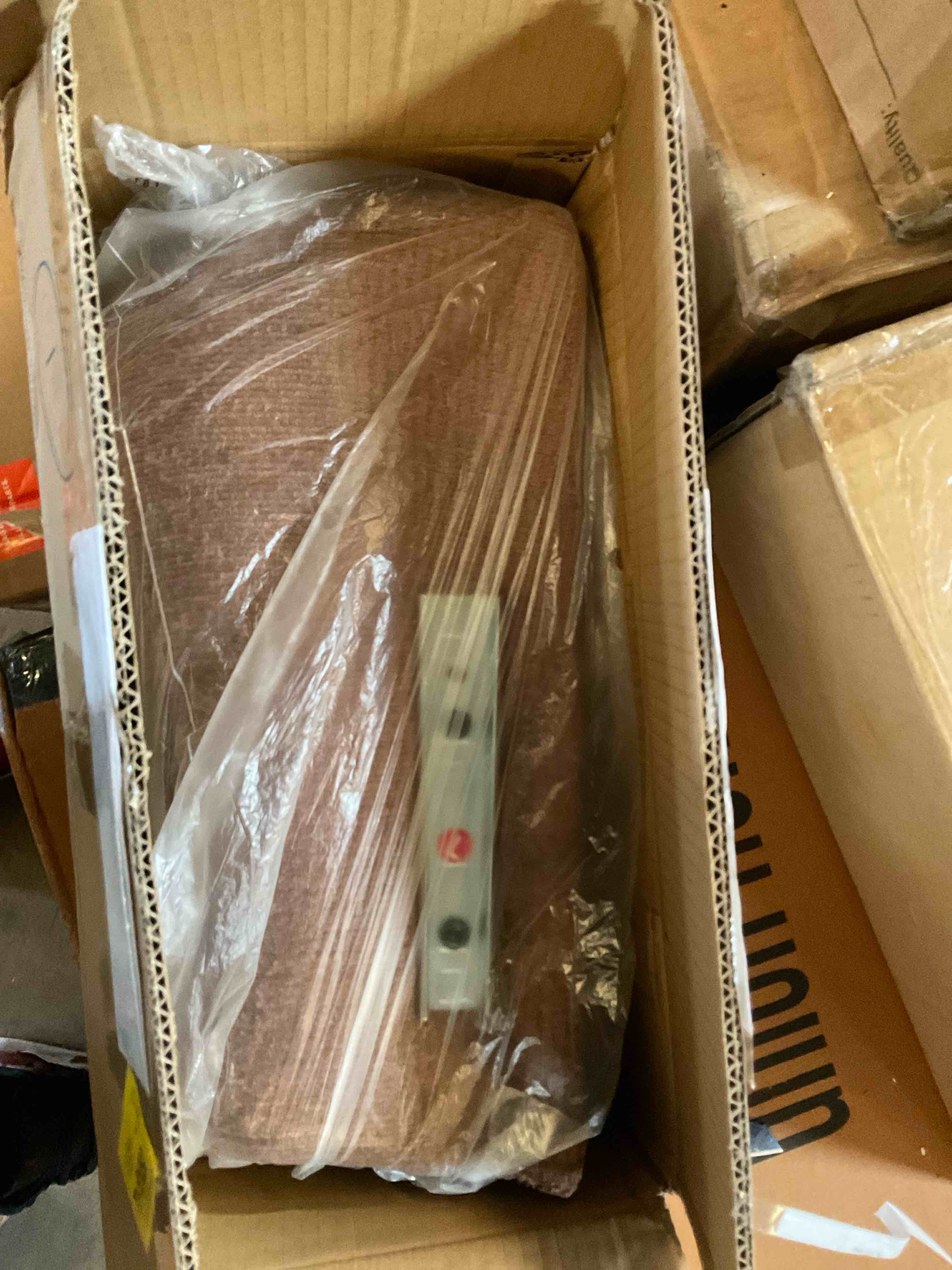 Condition photo showing Good Condition for chair arm