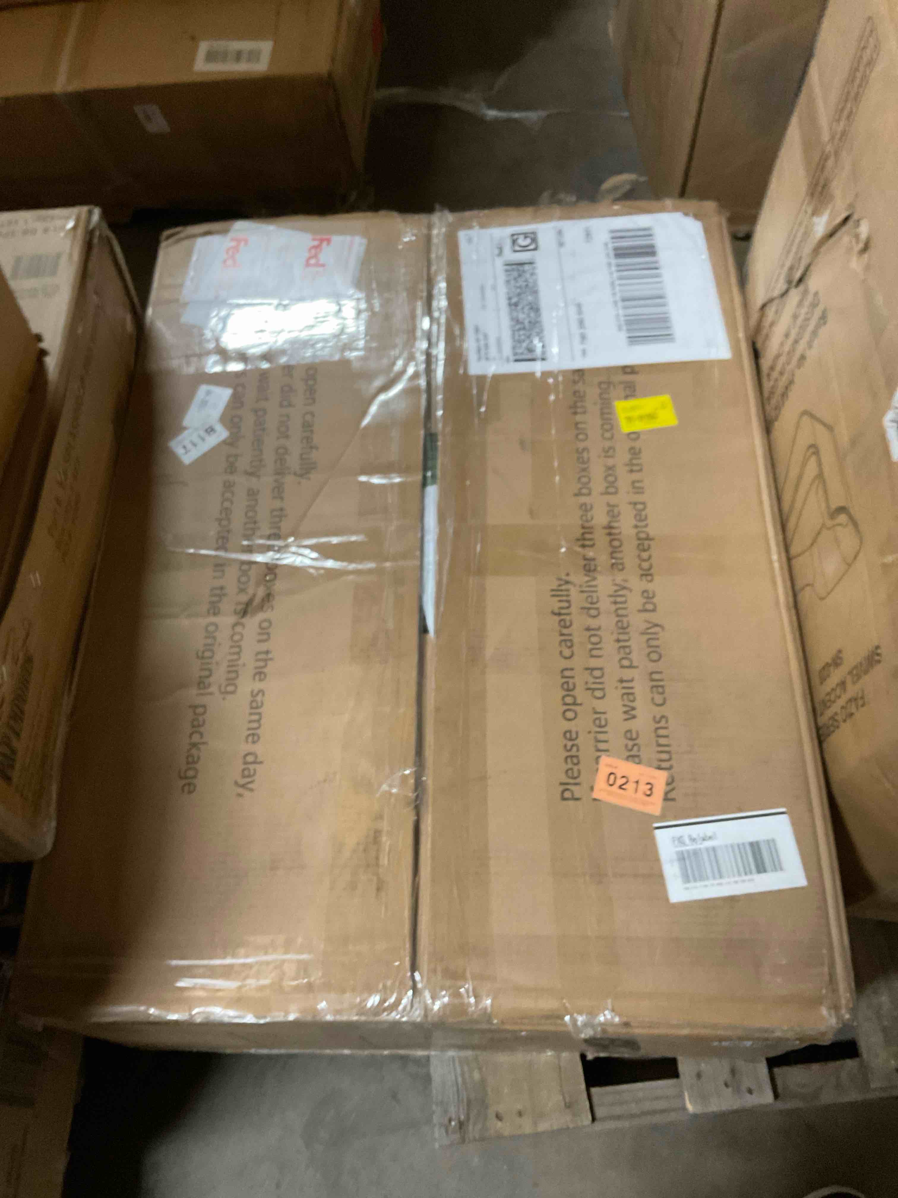https://s3.amazonaws.com/lotting-images-prod/RustDustWanderlust/BRN4380001_1776199131181.jpeg