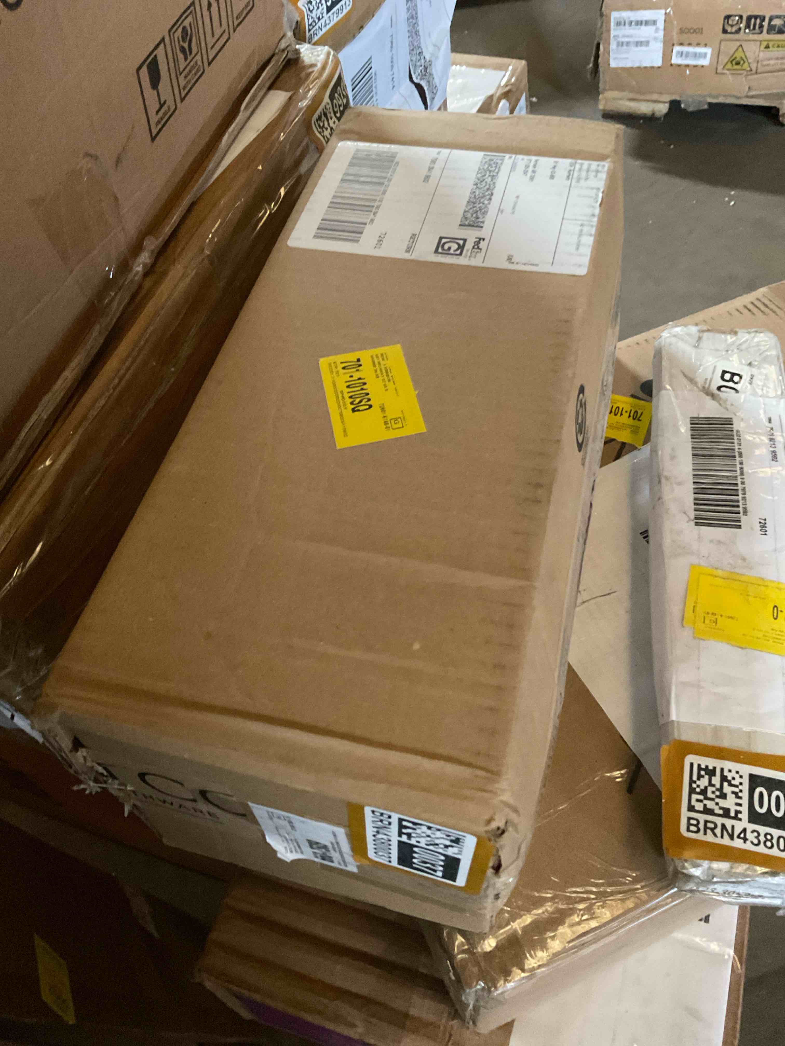 Condition photo showing Good Condition for toilet paper holder