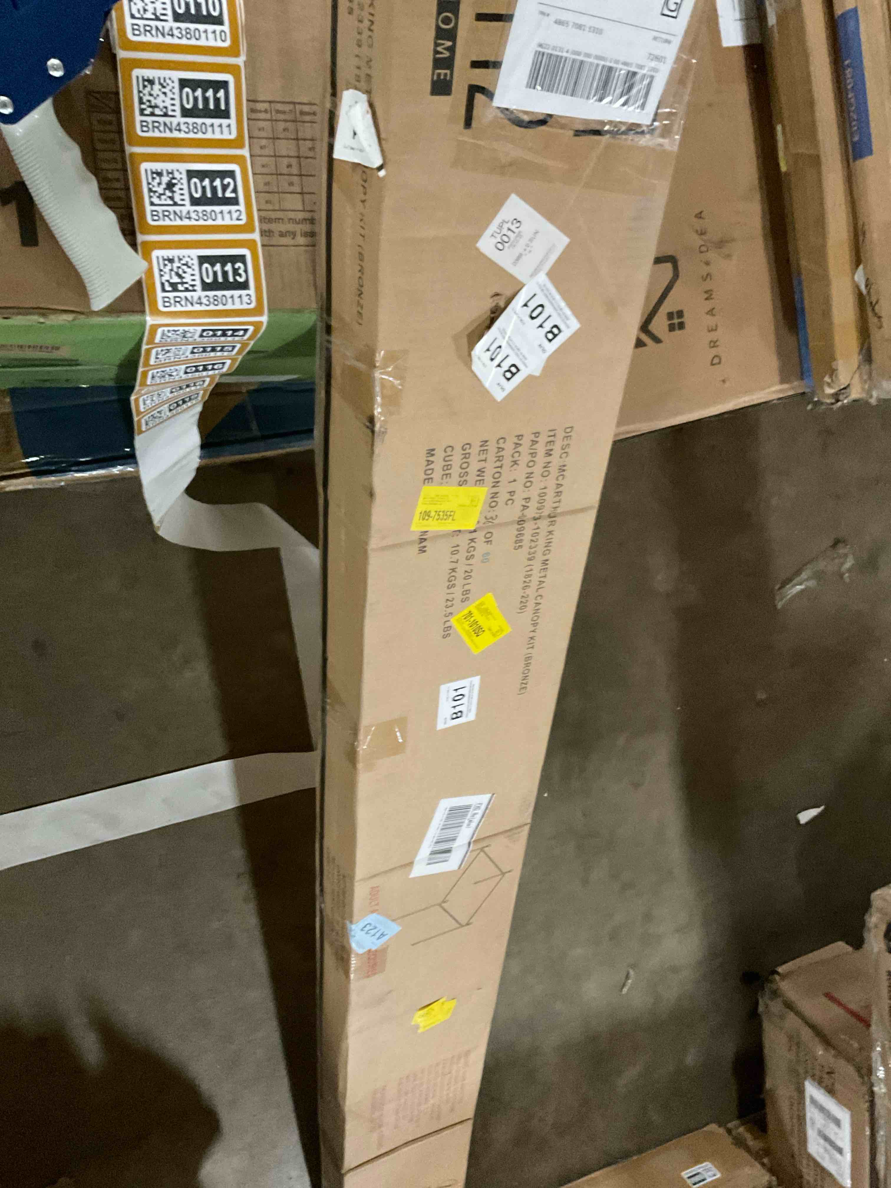 Condition photo showing Good Condition for bronze incomplete metal canopy kit
