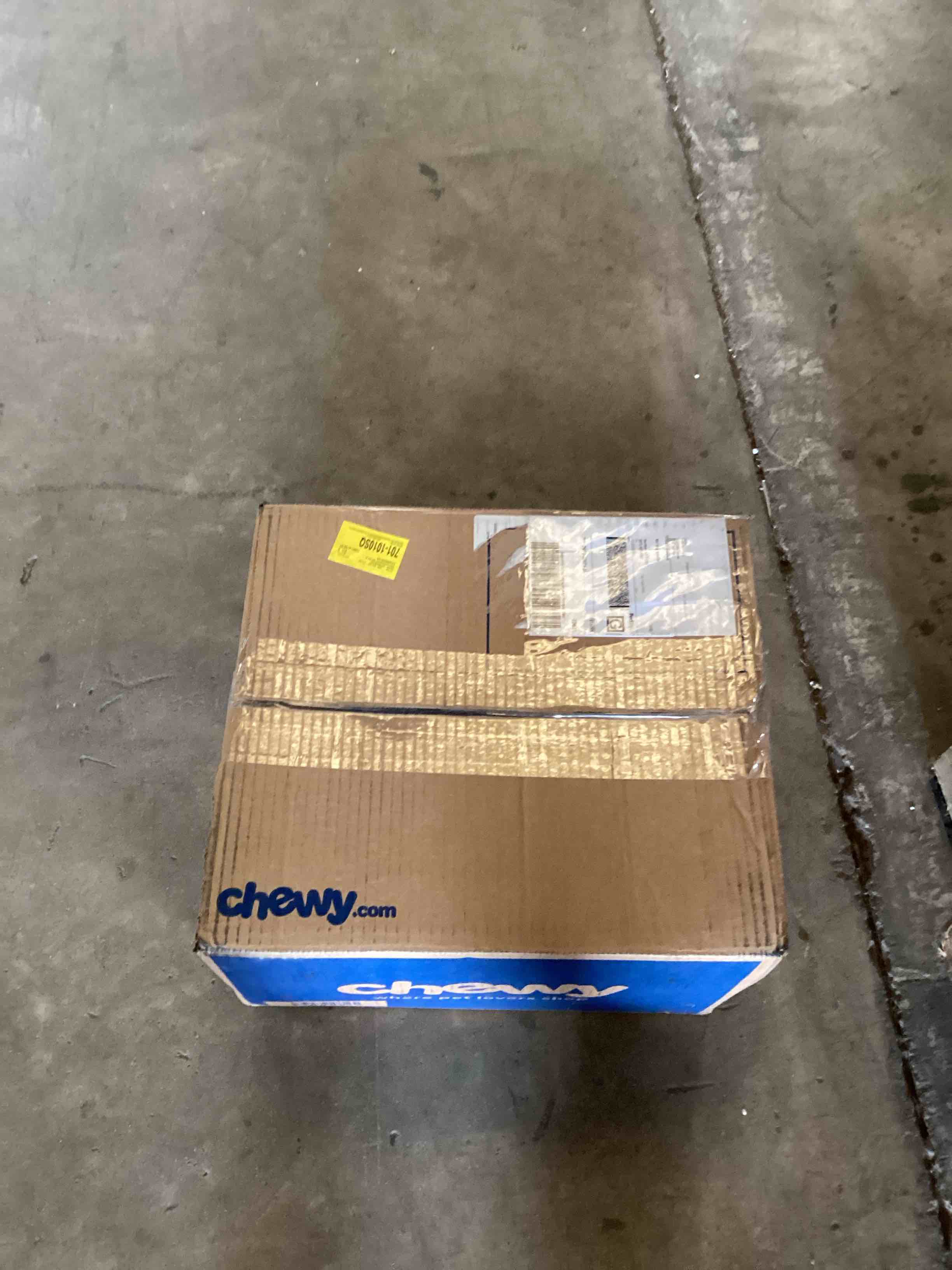 Condition photo showing Good Condition for rectangle cast iron charcoal grill with double-sided grate