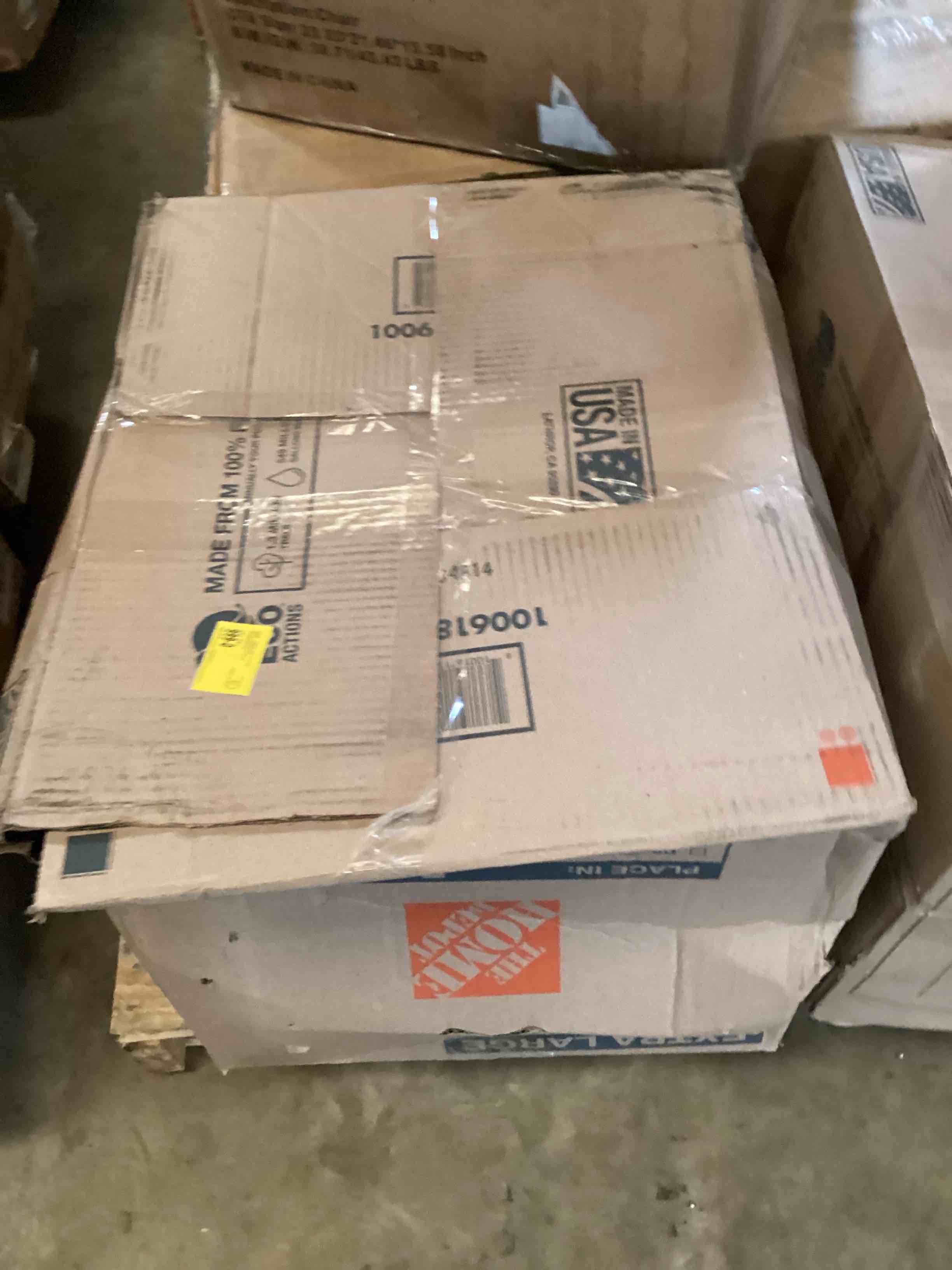 Condition photo showing Good Condition for aliha 19'' h foam padding upholstered cane back side chair