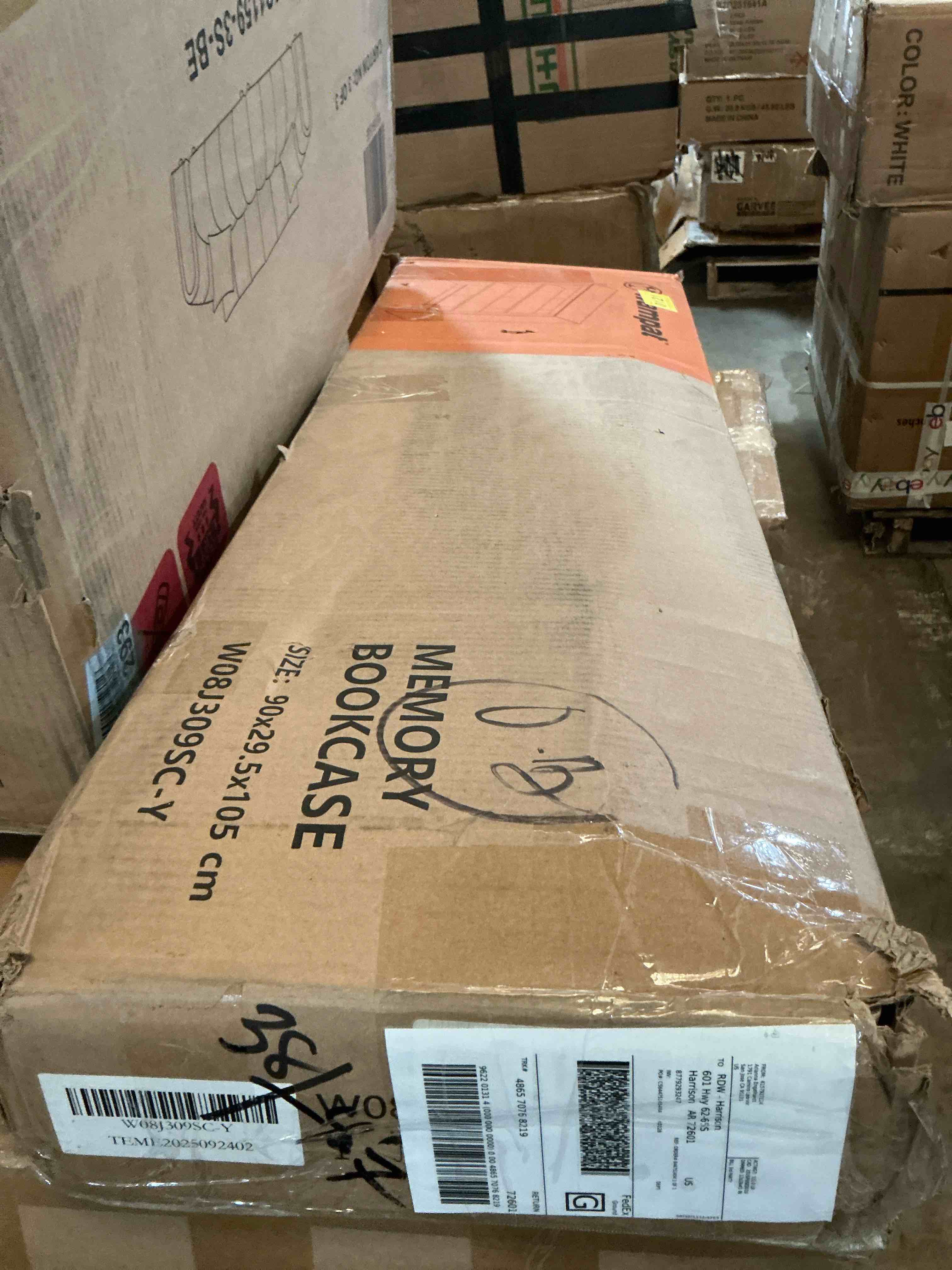 Condition photo showing Good Condition for (incomplete) wampat memory bookcase