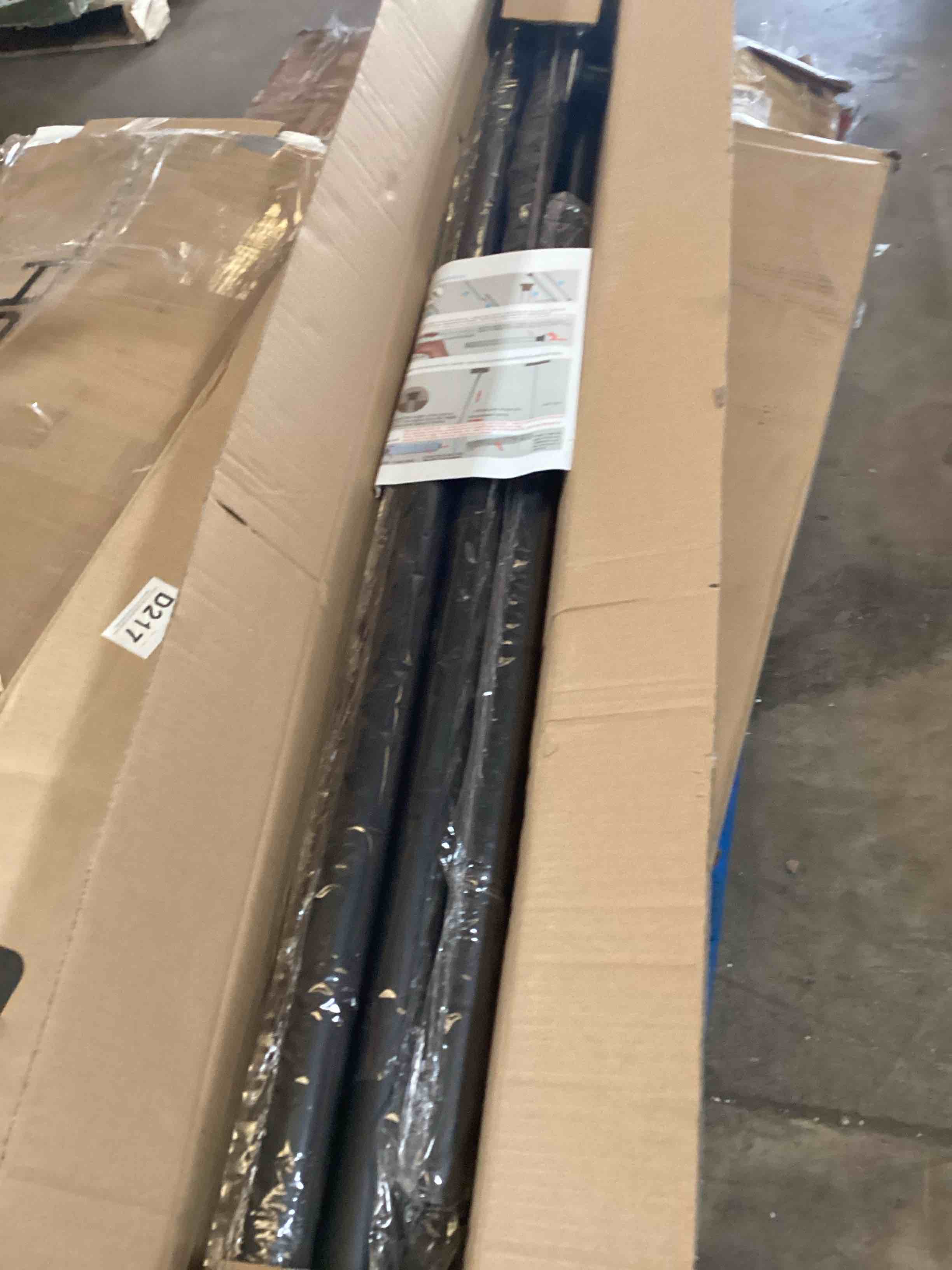 Condition photo showing Good Condition for crossbar instillation kit