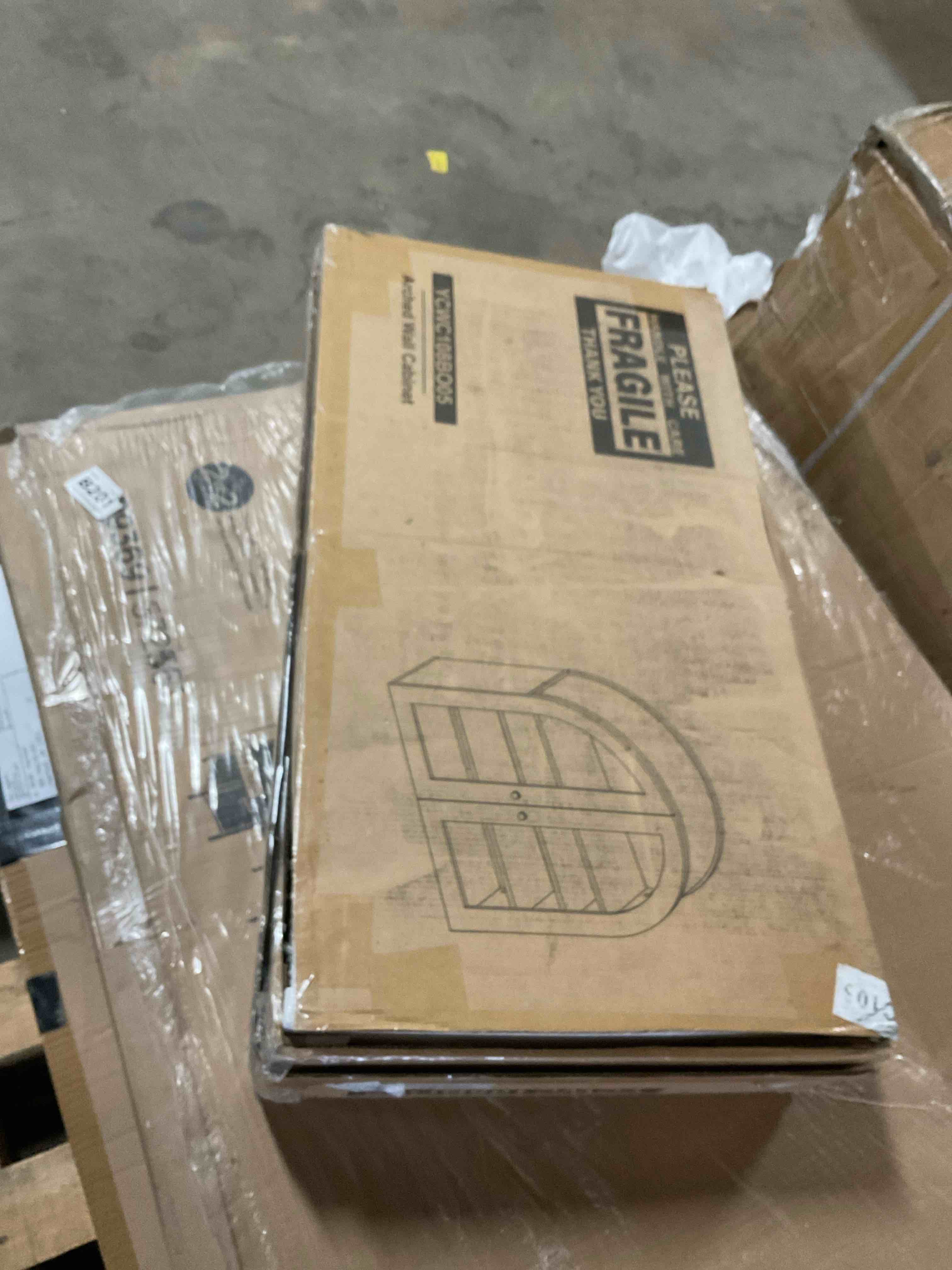 Condition photo showing Good Condition for arched wall cabinet