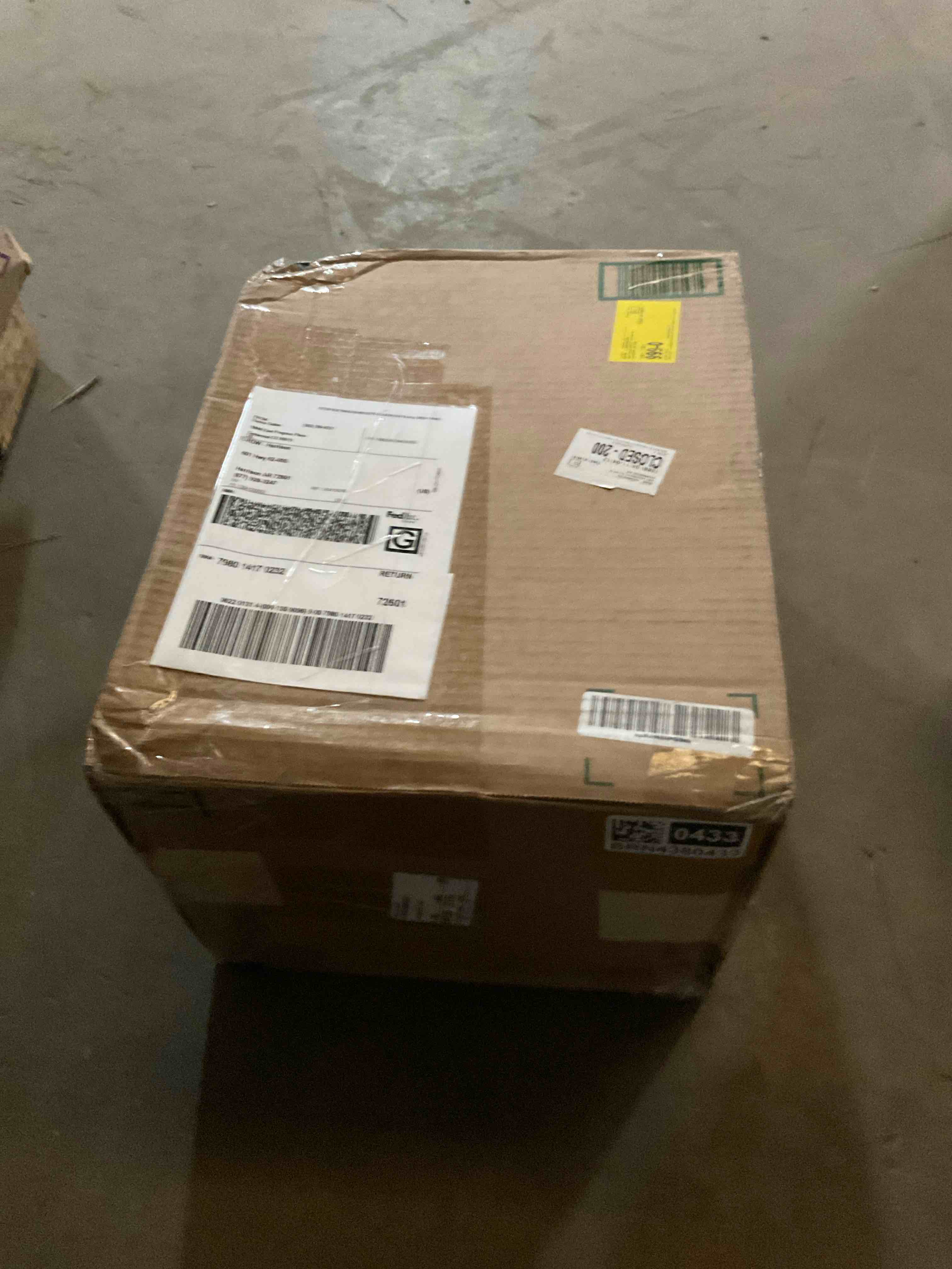 Condition photo showing Good Condition for modern bathroom sink faucet, single handle, with overflow pop-up drain, stainless steel faucet for sink 1 hole deck mounted