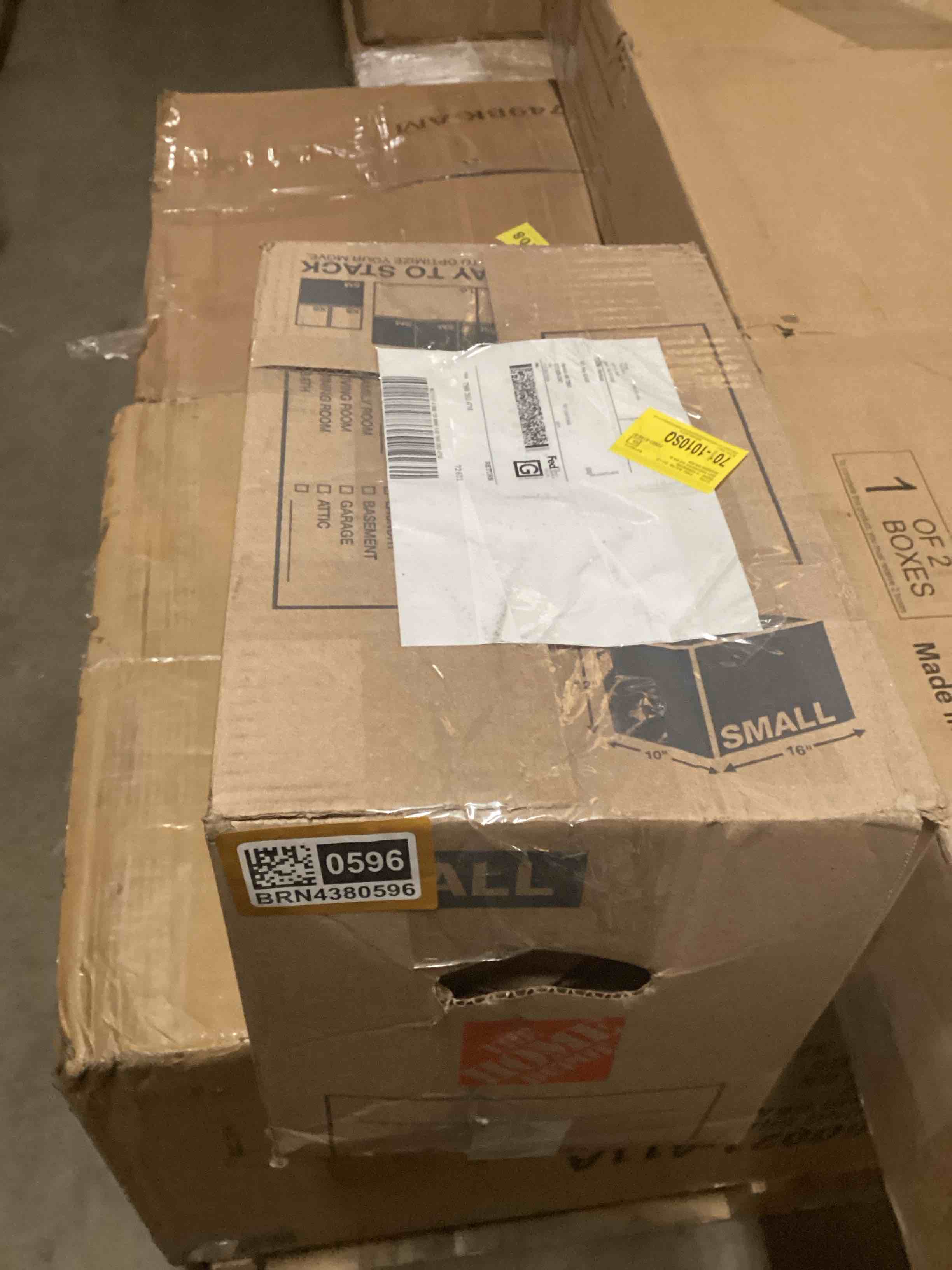 https://s3.amazonaws.com/lotting-images-prod/RustDustWanderlust/BRN4380596_1776808549483.jpeg