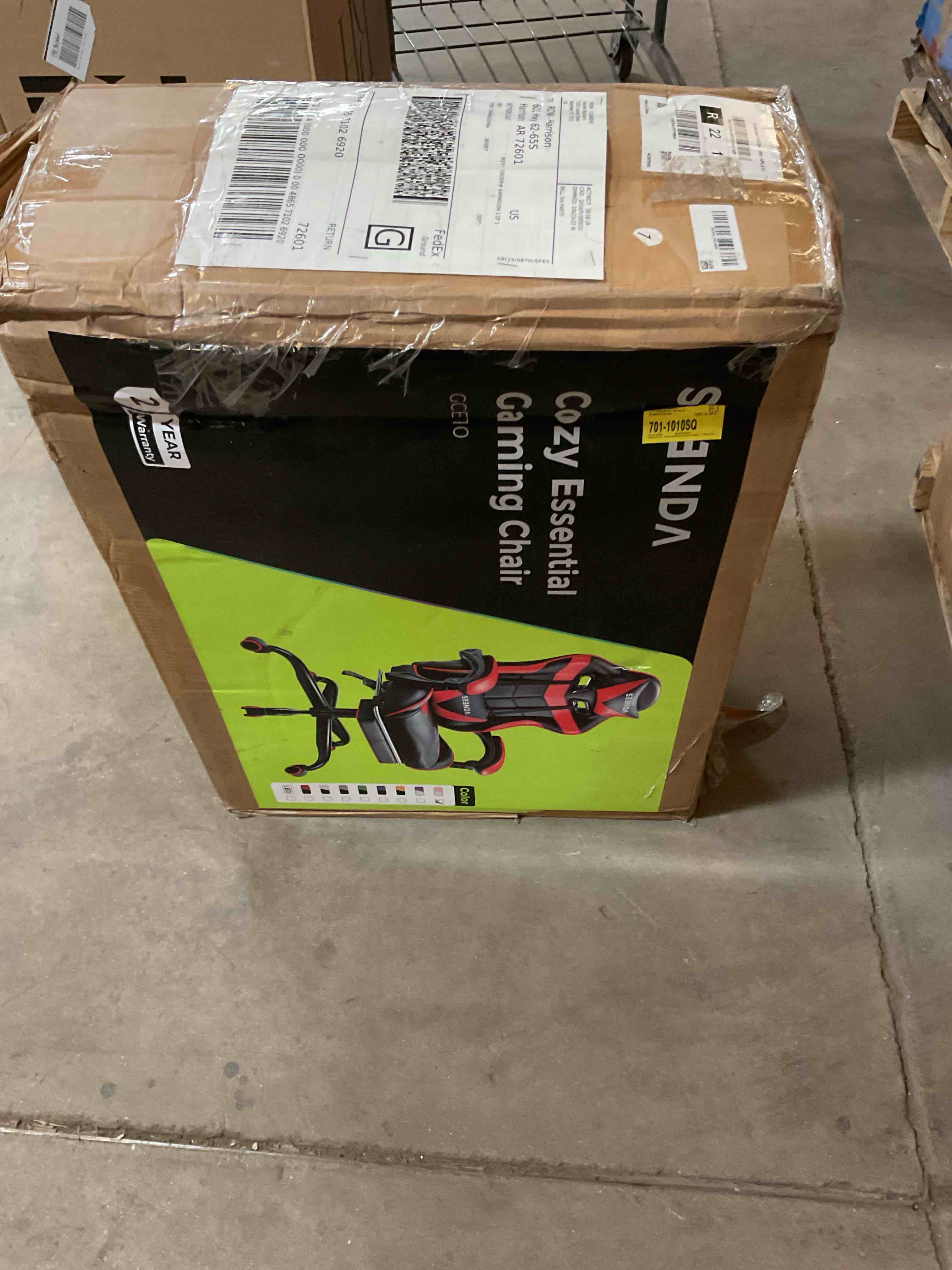 Condition photo showing Good Condition for cozy essential gaming chair