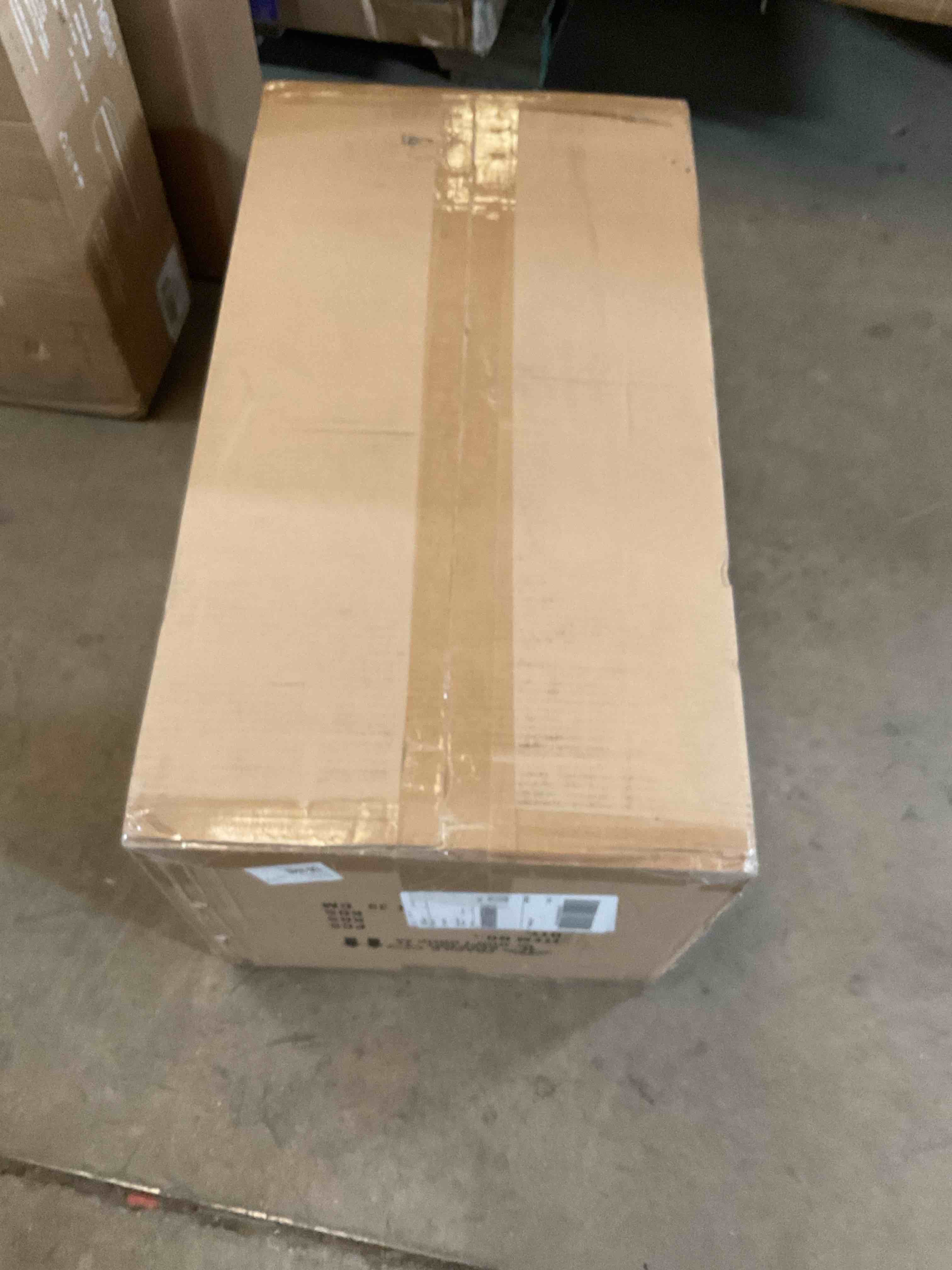 Condition photo showing Good Condition for 13 - light dimmable globe chandelier