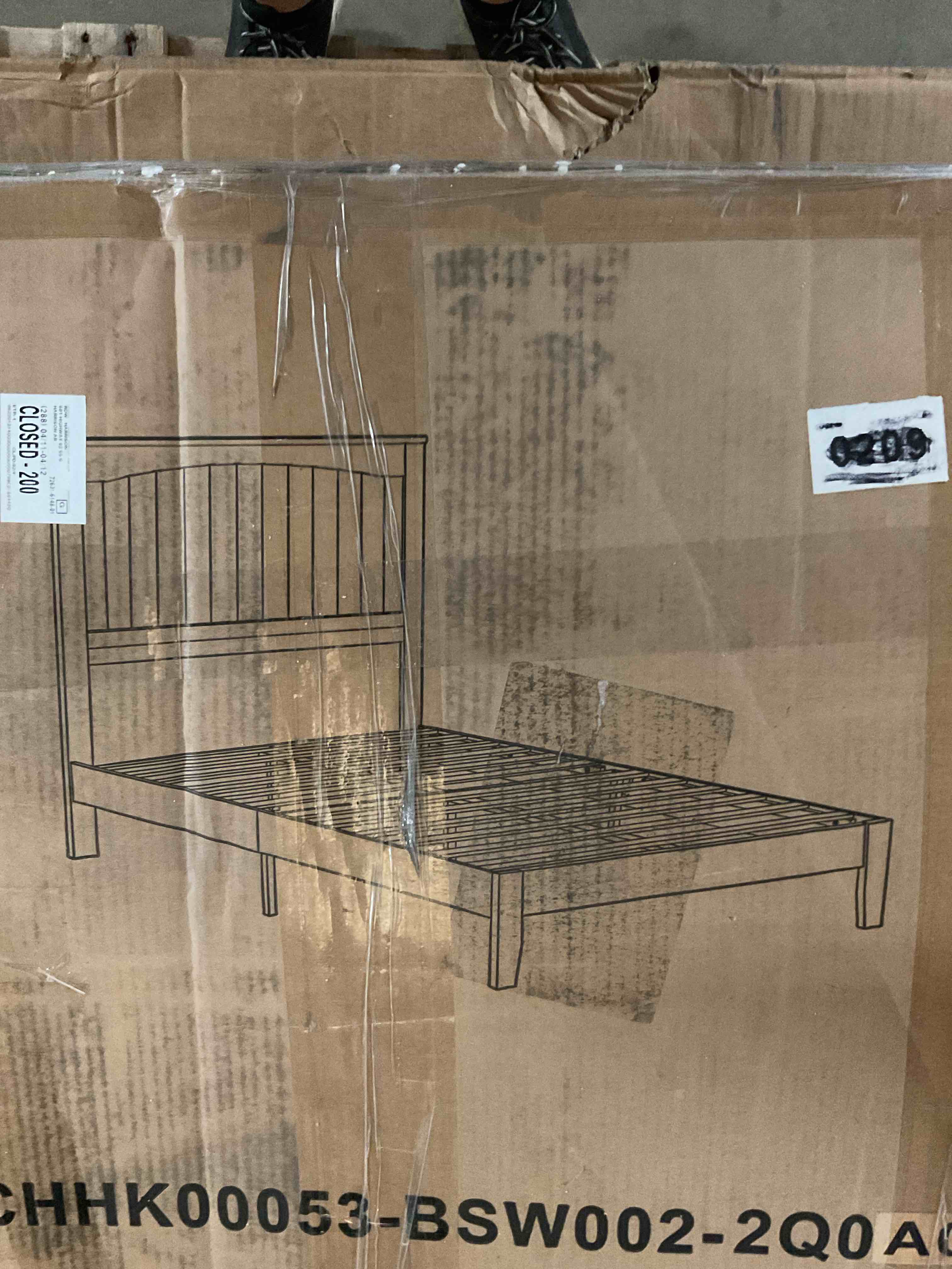 Condition photo showing Good Condition for platform bedframe with headboard