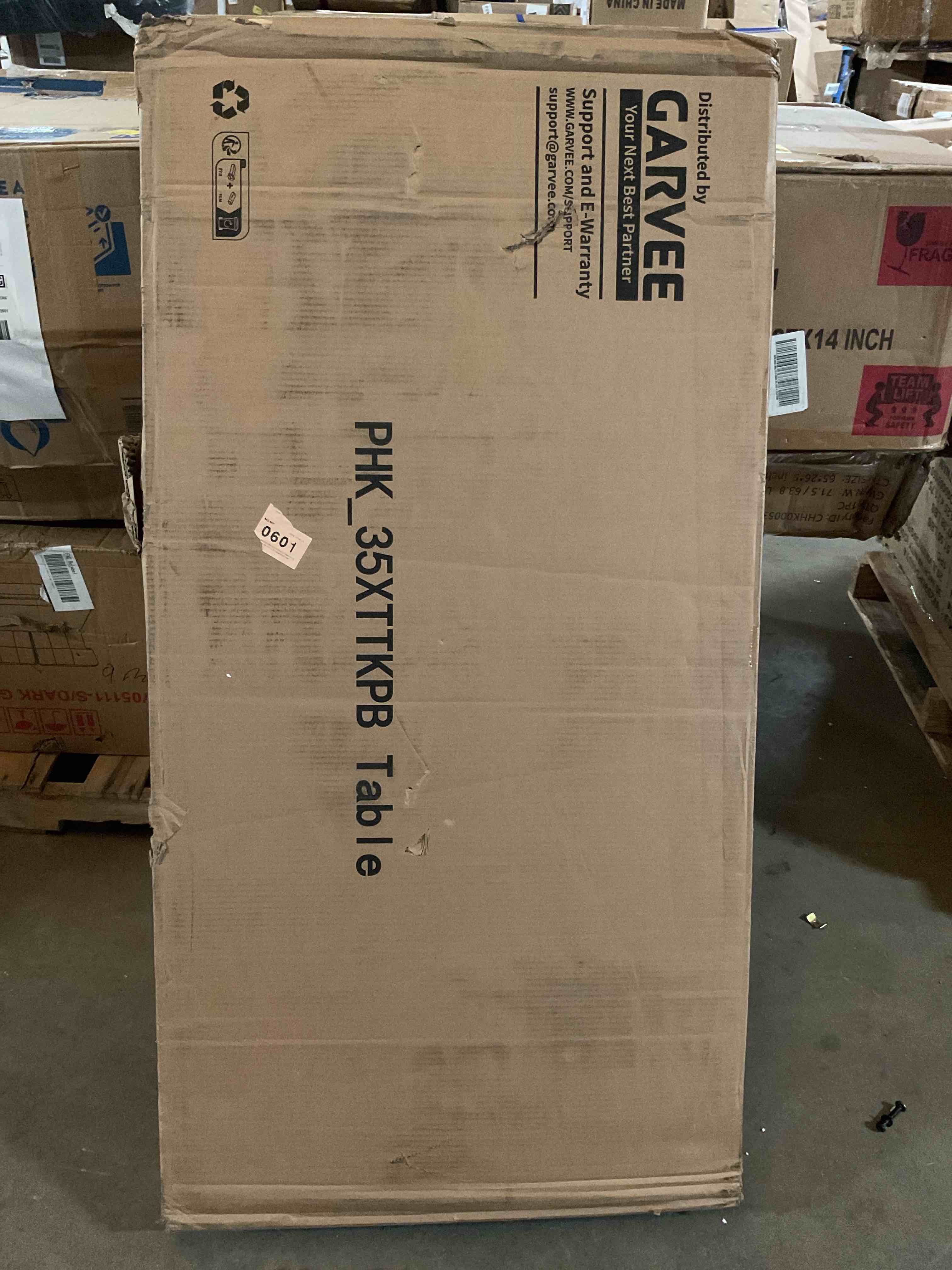 Condition photo showing Good Condition for garve table