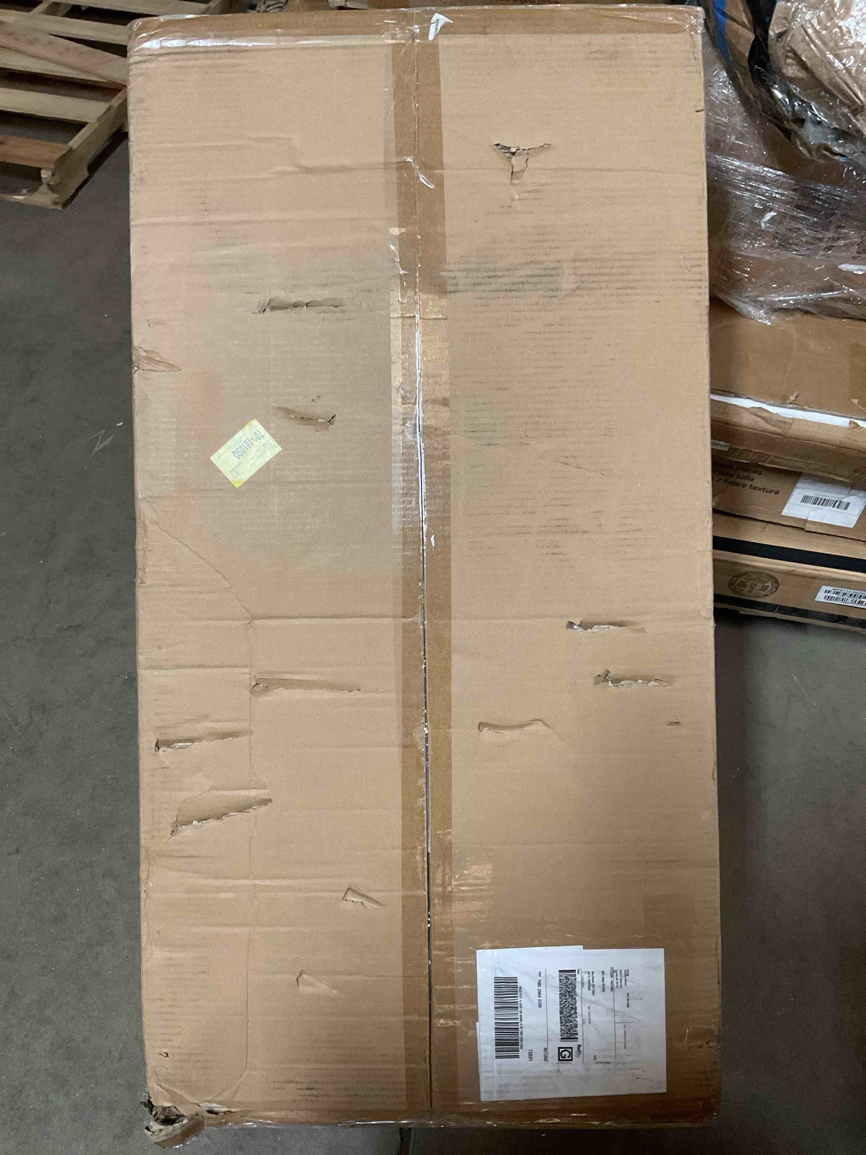 Condition photo showing Good Condition for burson floor lamp