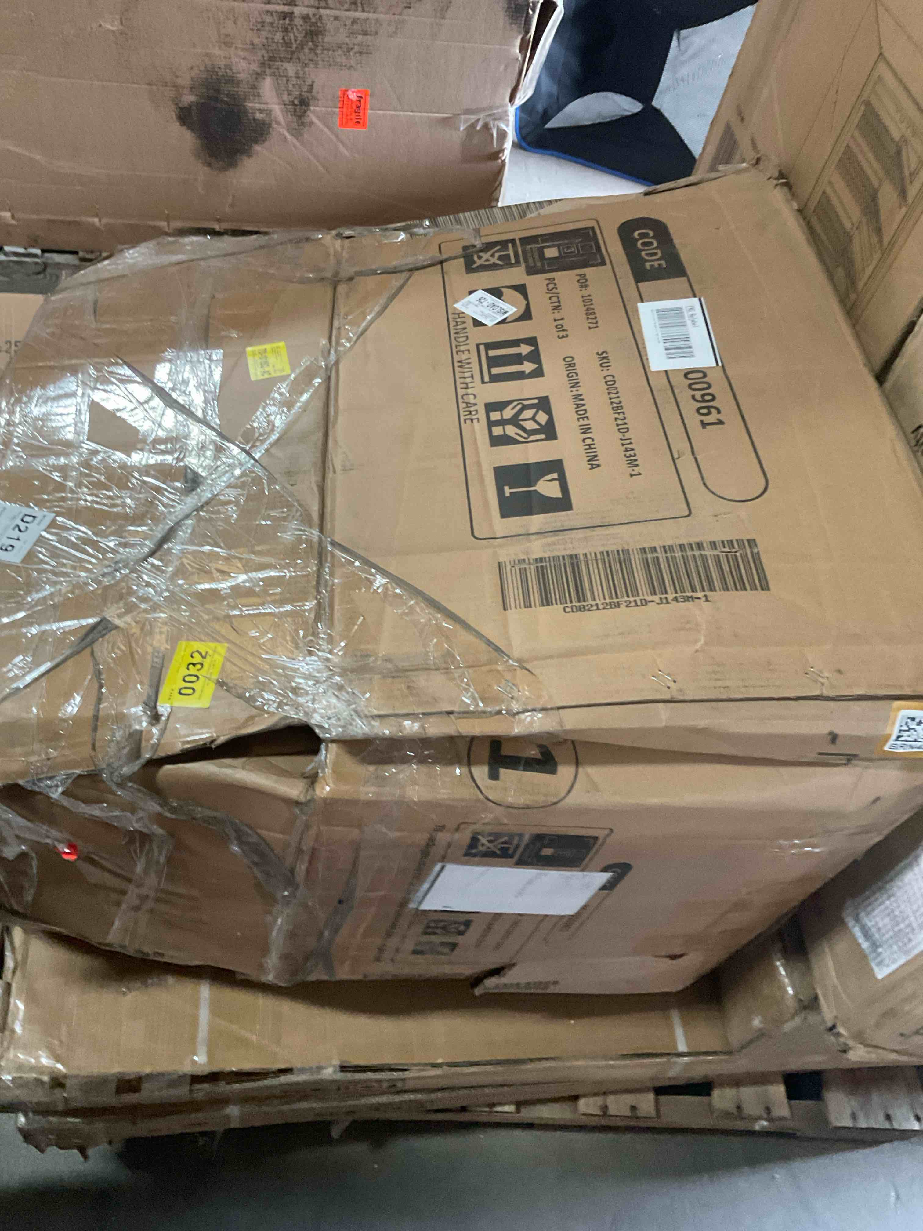 https://s3.amazonaws.com/lotting-images-prod/RustDustWanderlust/BRN4380879_1776981322787.jpeg
