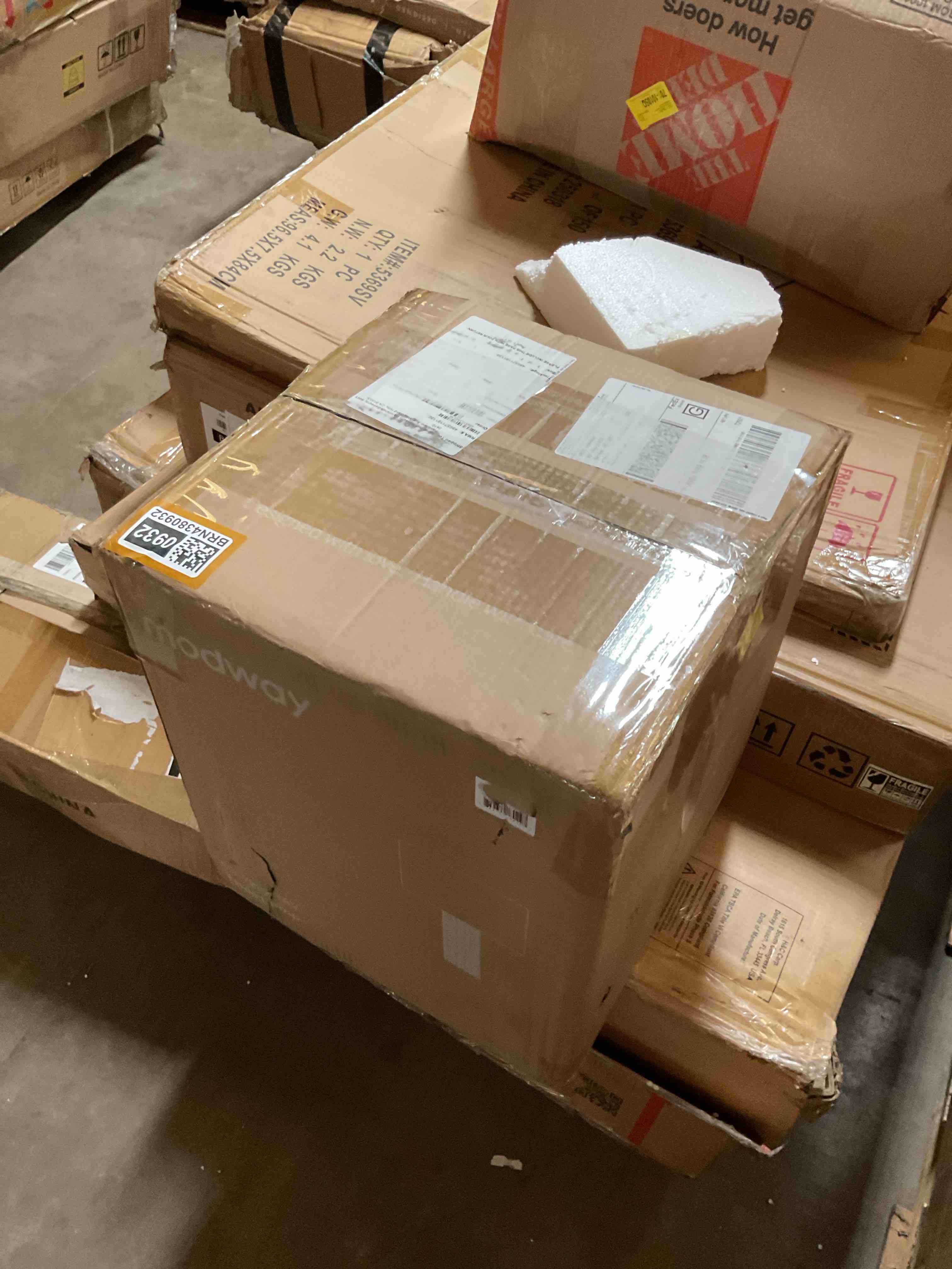 https://s3.amazonaws.com/lotting-images-prod/RustDustWanderlust/BRN4380932_1777045451716.jpeg