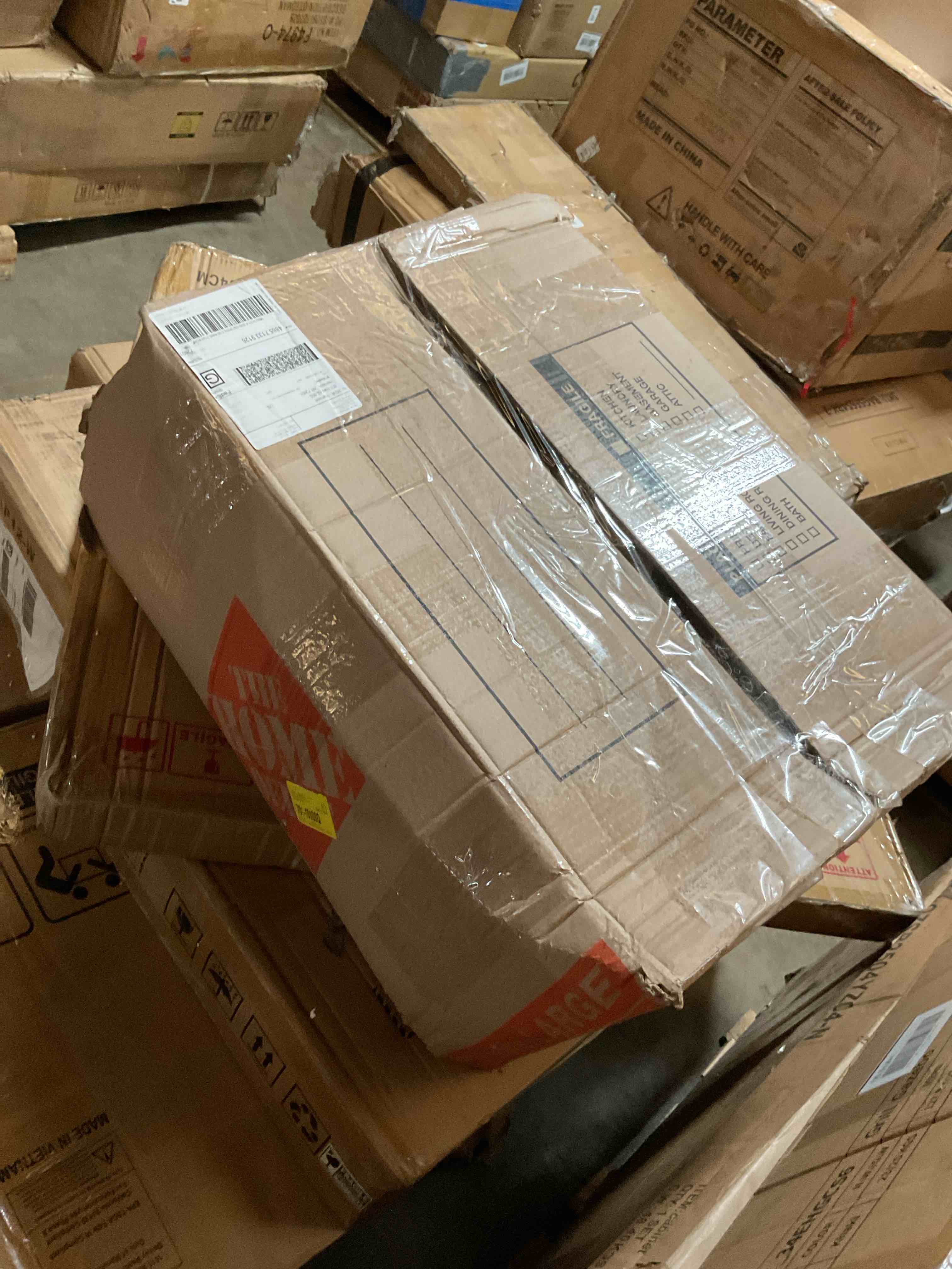 https://s3.amazonaws.com/lotting-images-prod/RustDustWanderlust/BRN4380933_1777045634475.jpeg