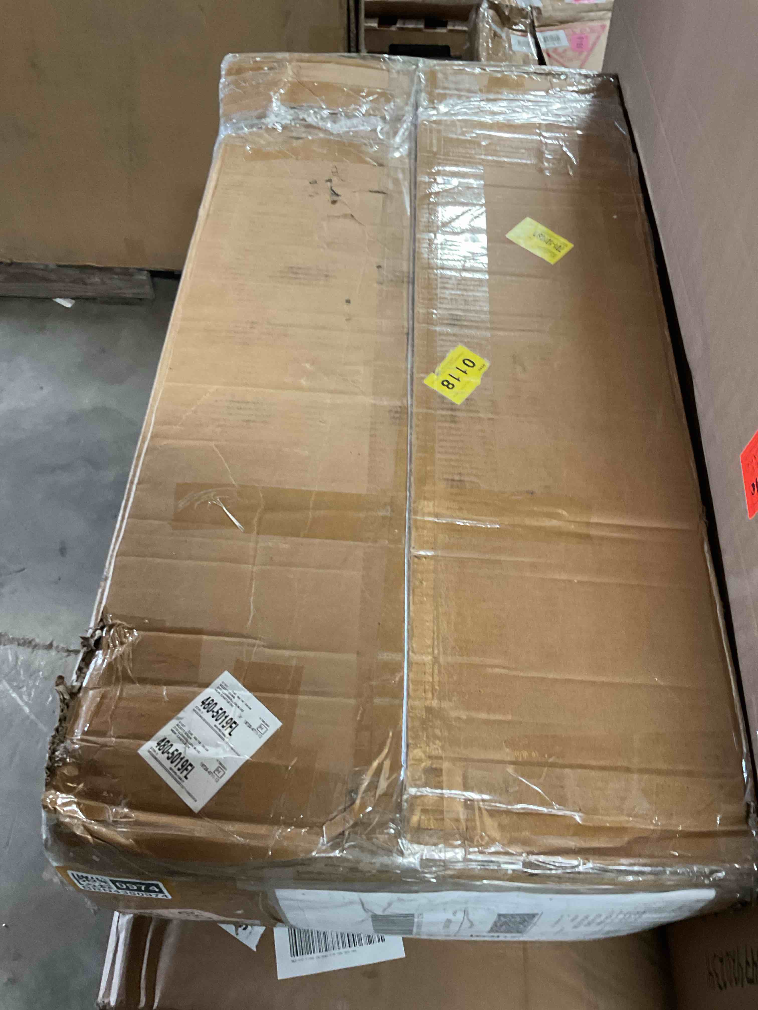 Condition photo showing Good Condition for 85.8-inch l-shaped executive desk