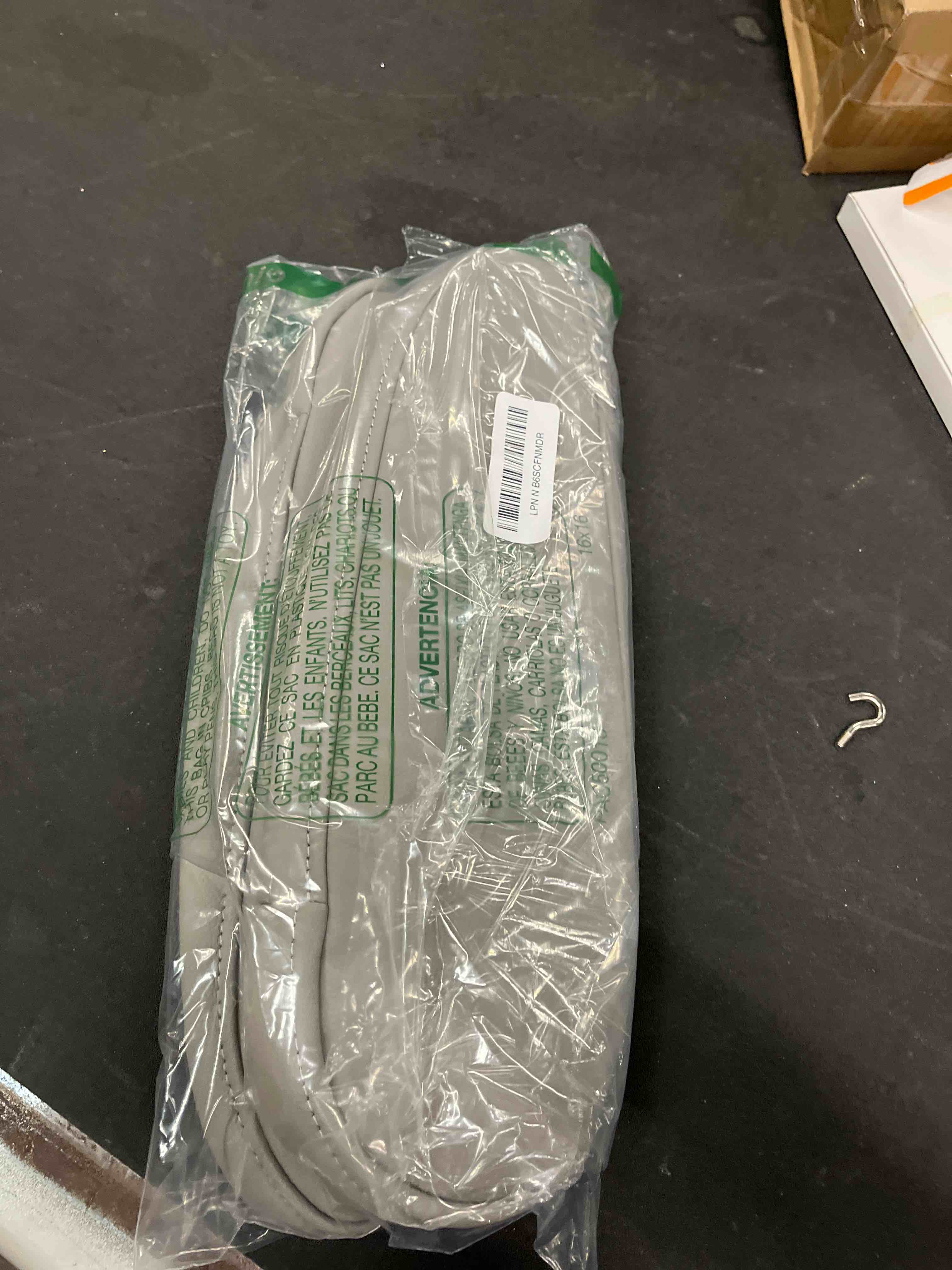 Condition photo showing Good Condition for seat armrest cover 1 pair left and right compatible with toyota sienna 2011 2012 2013 2014 2015 2016 2017 zipper design, gray