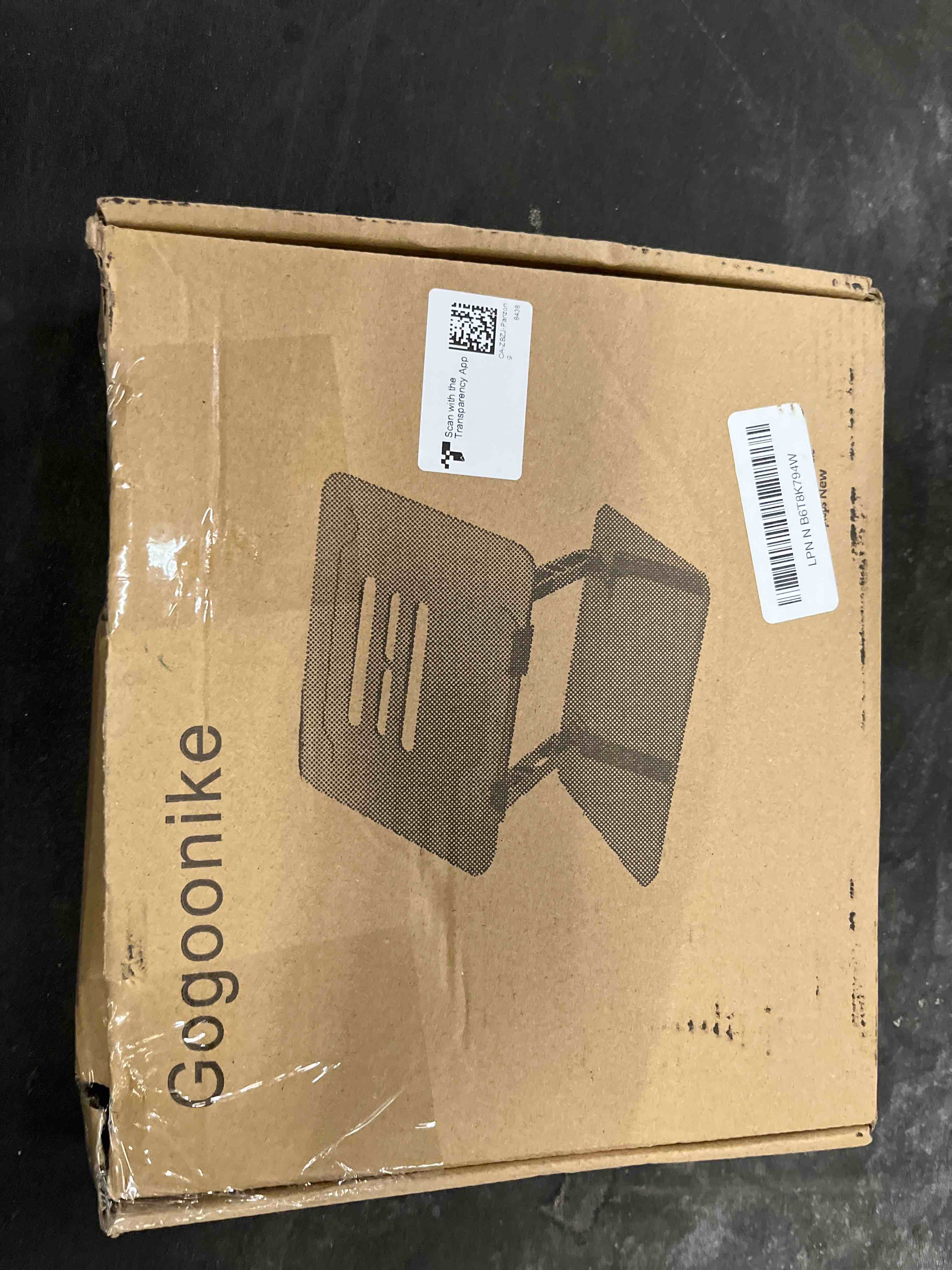 https://s3.amazonaws.com/lotting-images-prod/RustDustWanderlust/BRN4381714_1776174073225.jpeg