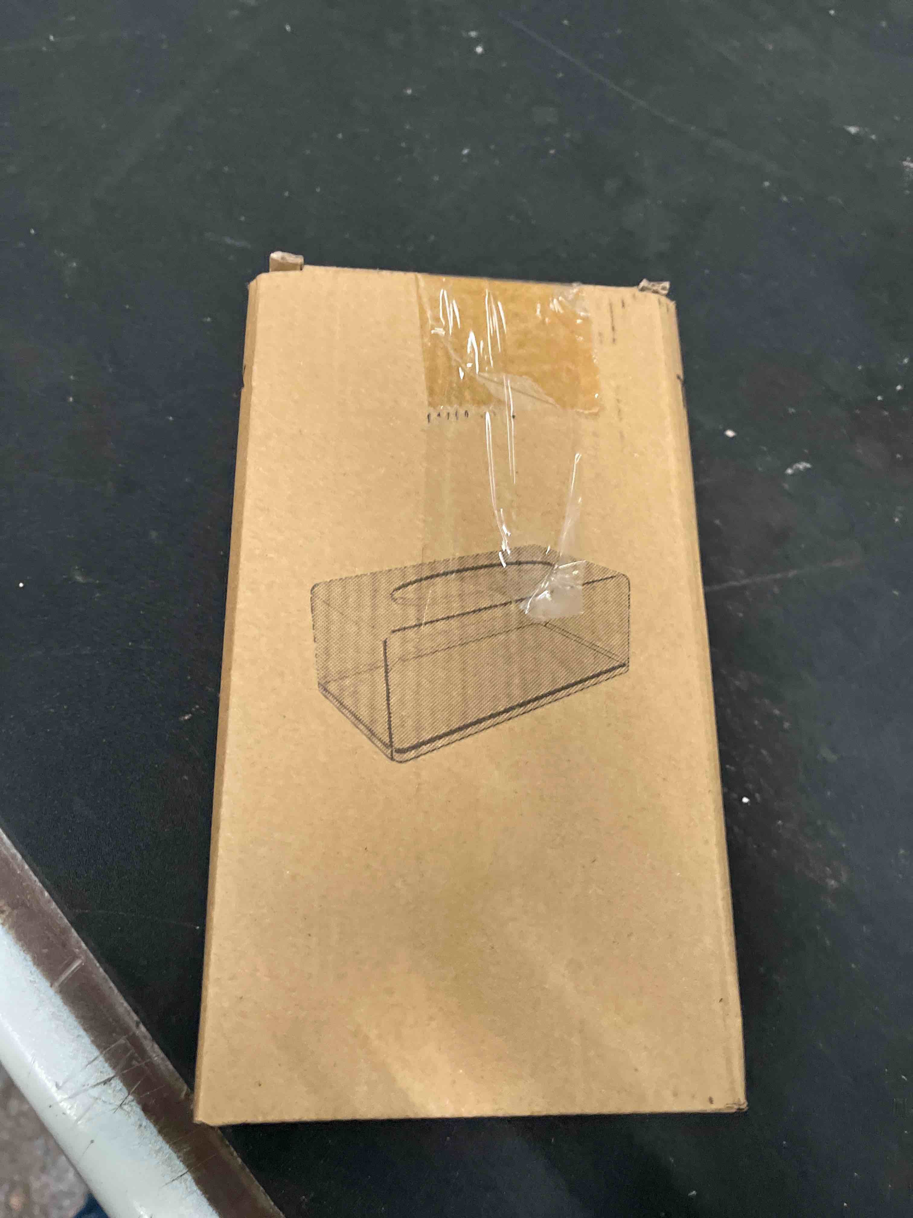https://s3.amazonaws.com/lotting-images-prod/RustDustWanderlust/BRN4382841_1776194261797.jpeg