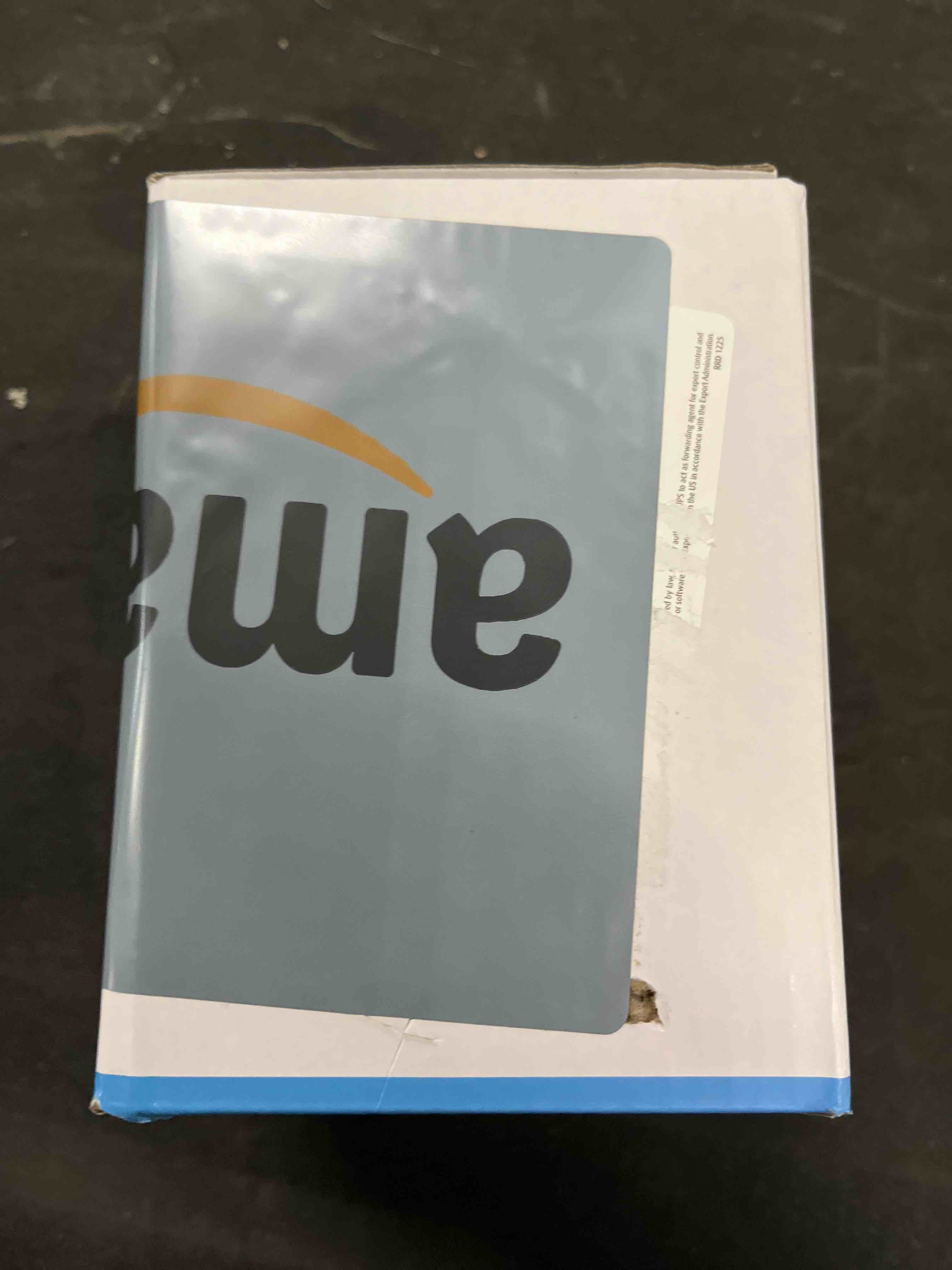 https://s3.amazonaws.com/lotting-images-prod/RustDustWanderlust/BRN4382869_1776256736338.jpeg