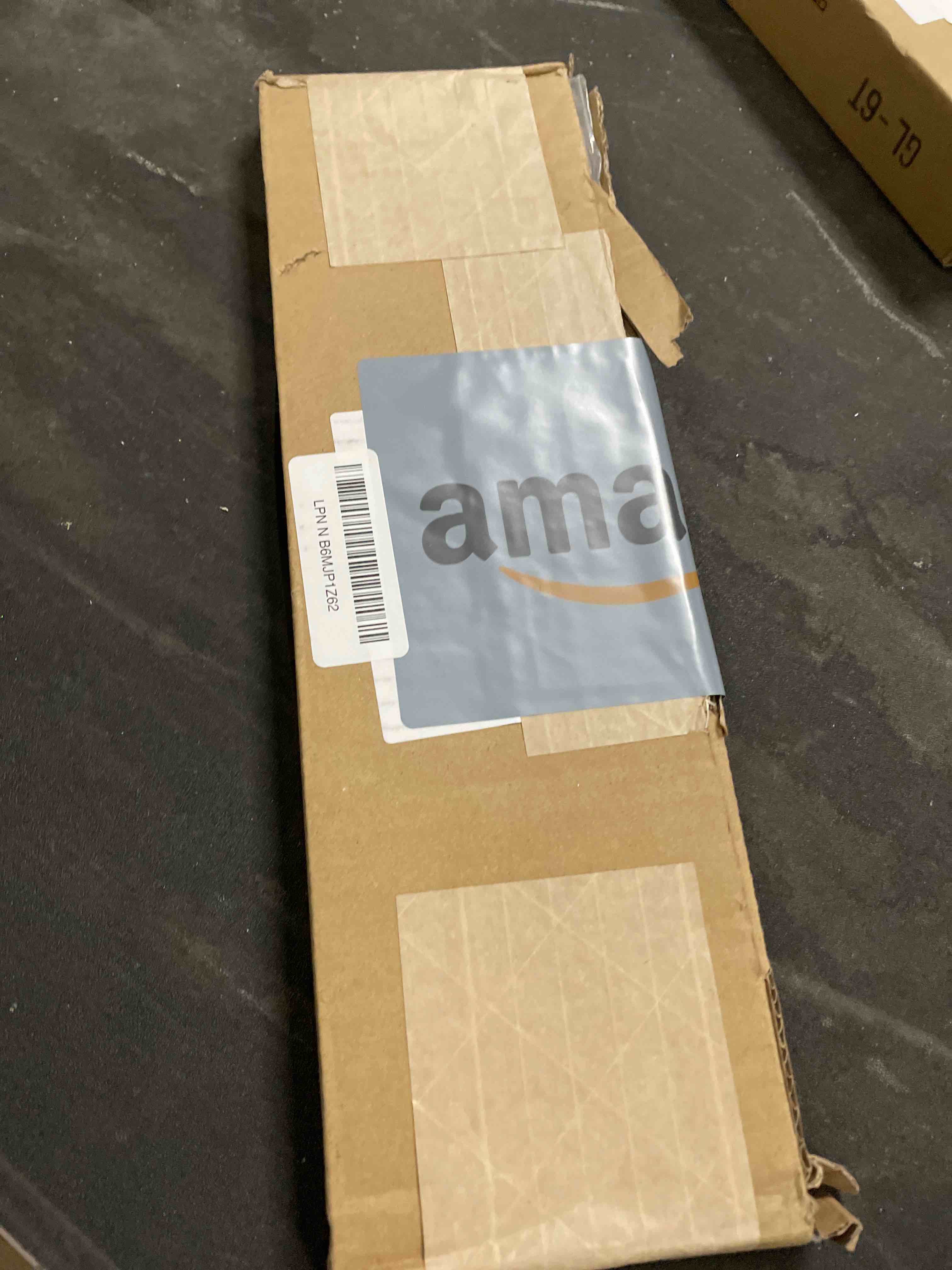 https://s3.amazonaws.com/lotting-images-prod/RustDustWanderlust/BRN4382893_1776255057813.jpeg