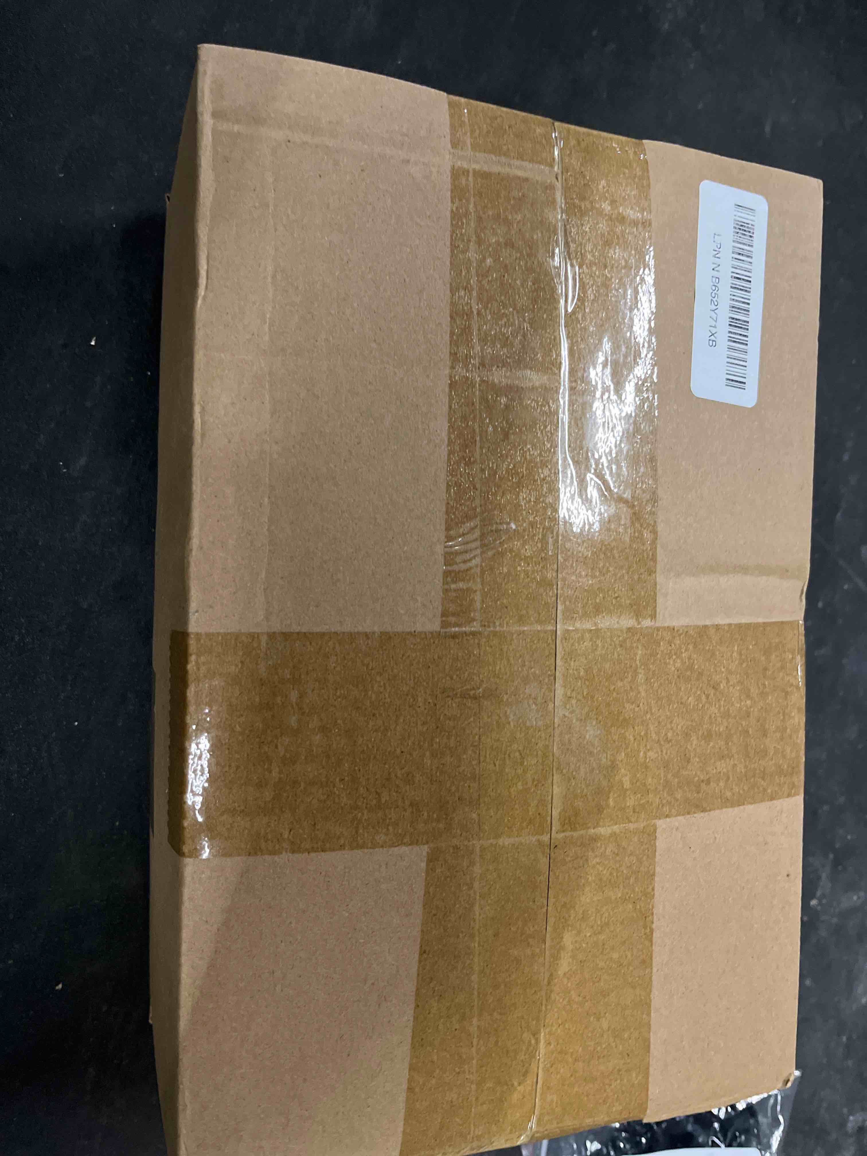 https://s3.amazonaws.com/lotting-images-prod/RustDustWanderlust/BRN4383003_1776253587279.jpeg