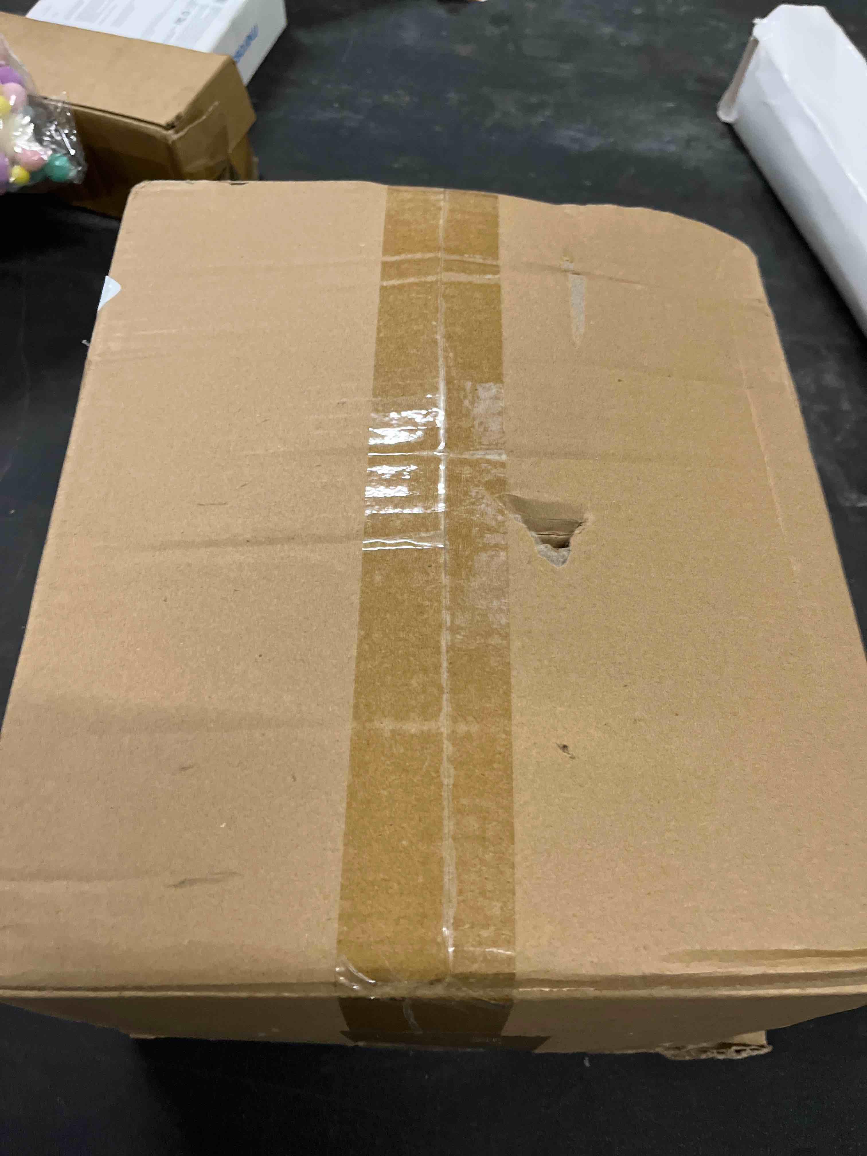 https://s3.amazonaws.com/lotting-images-prod/RustDustWanderlust/BRN4383025_1776254639745.jpeg