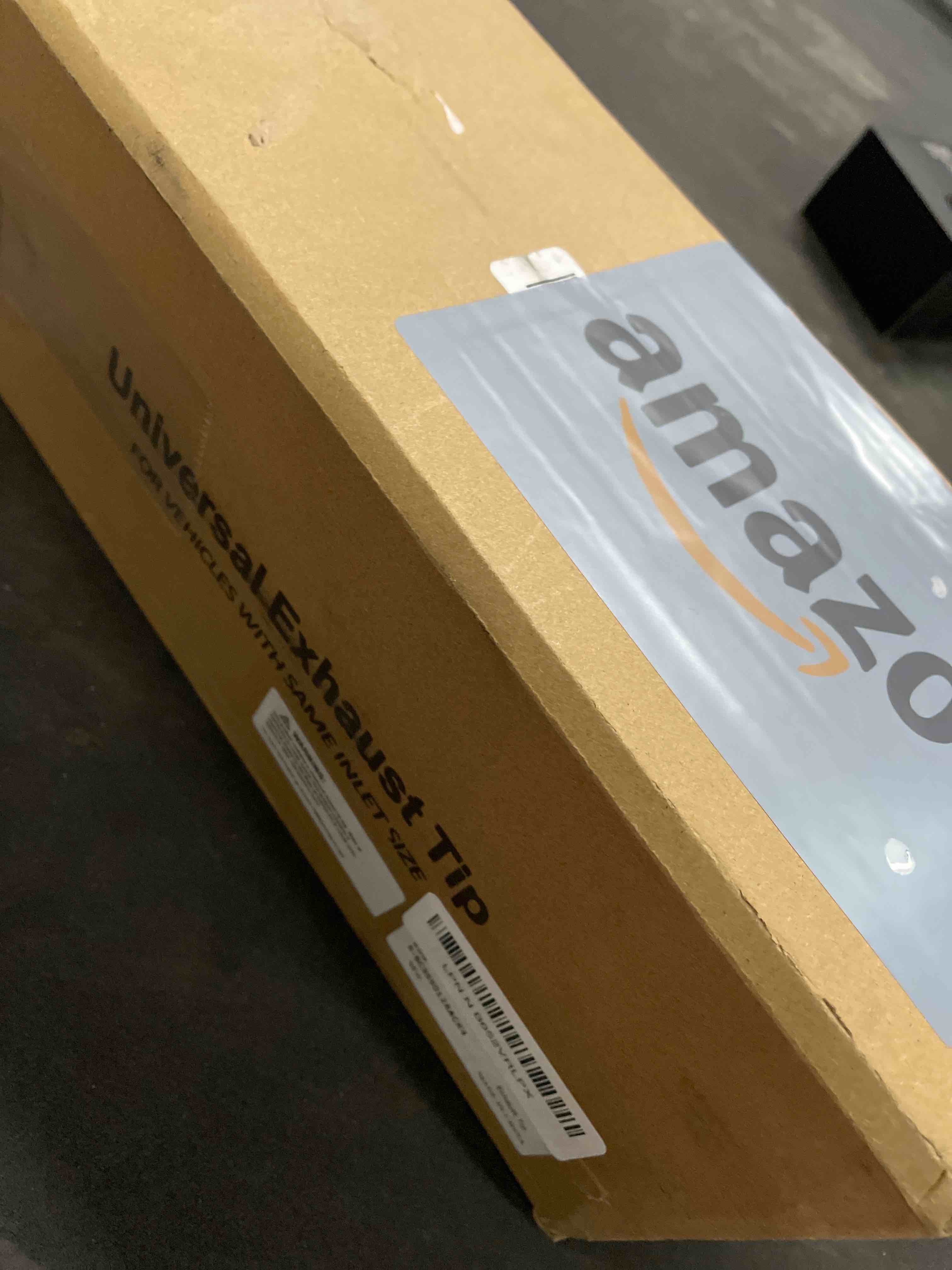 https://s3.amazonaws.com/lotting-images-prod/RustDustWanderlust/BRN4383063_1776257136423.jpeg