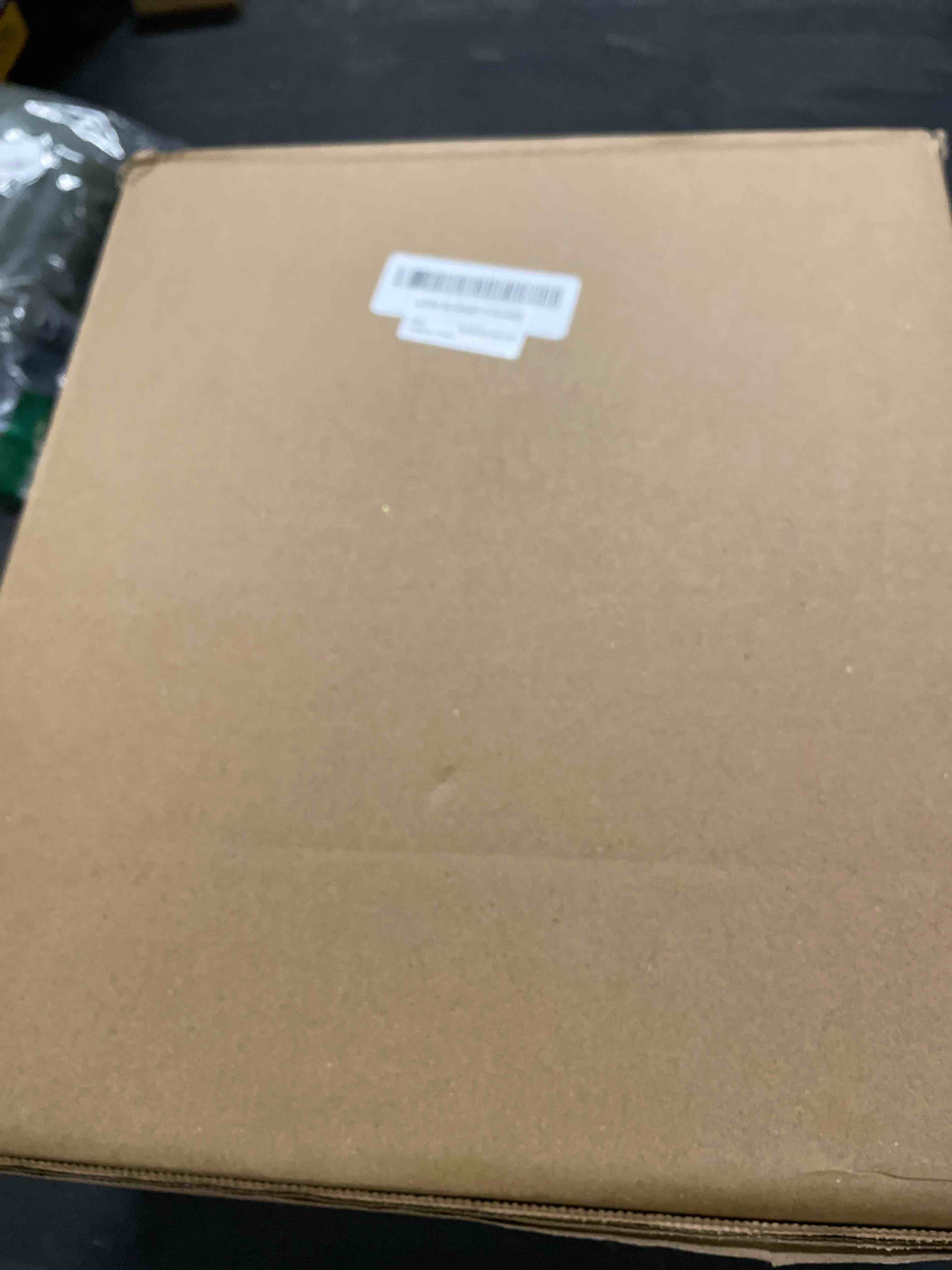 https://s3.amazonaws.com/lotting-images-prod/RustDustWanderlust/BRN4383076_1776255835156.jpeg