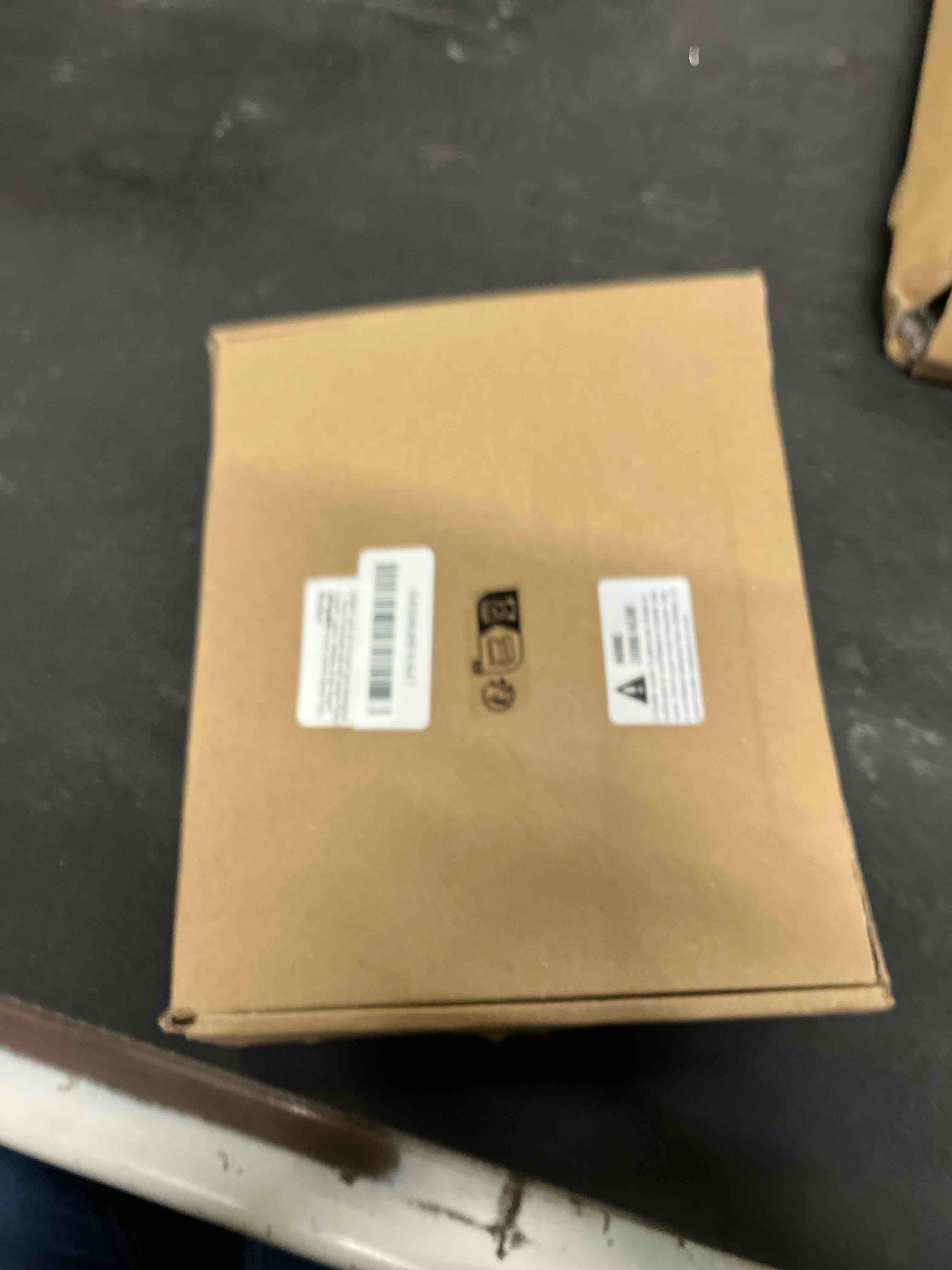 https://s3.amazonaws.com/lotting-images-prod/RustDustWanderlust/BRN4383089_1776250597678.jpeg