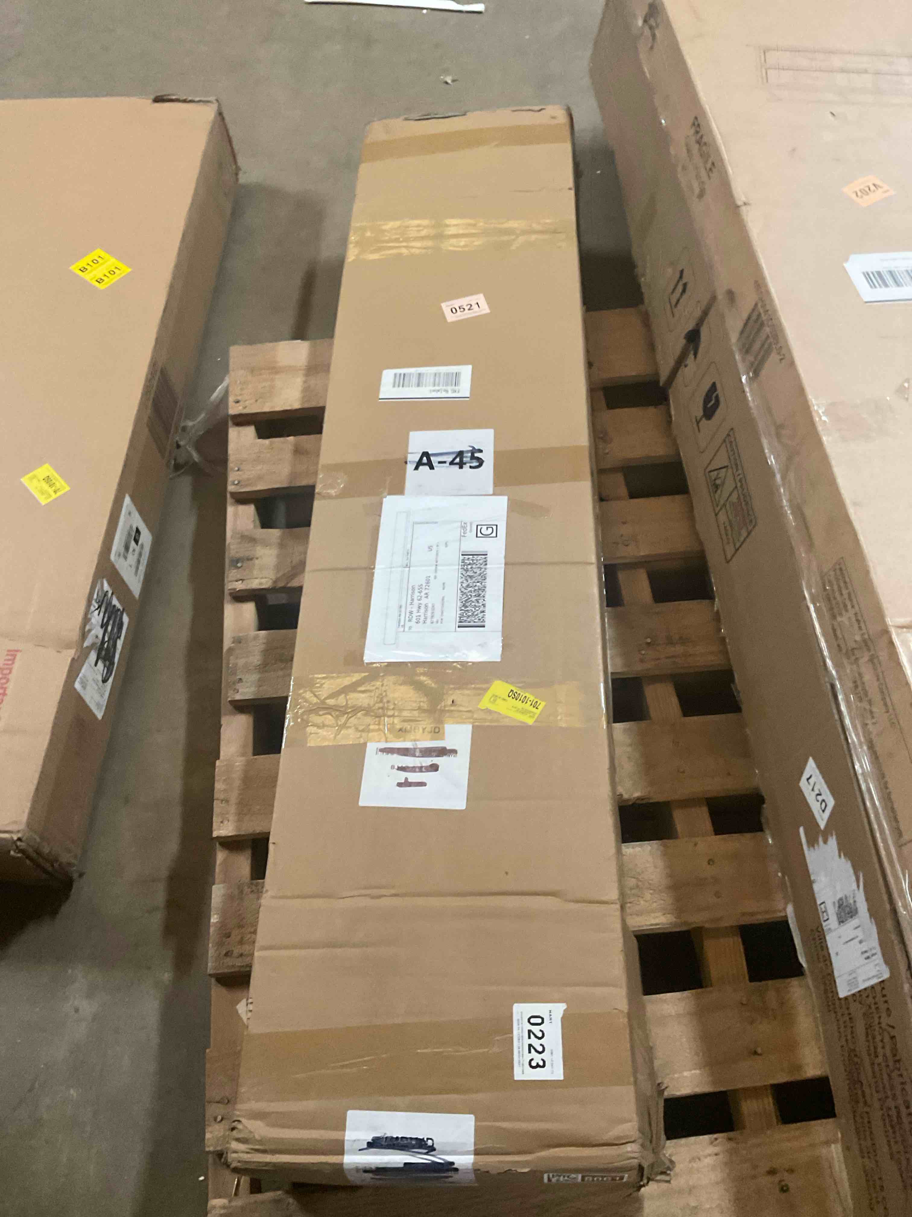 Condition photo showing Good Condition for rolling library ladder with track hardware kit