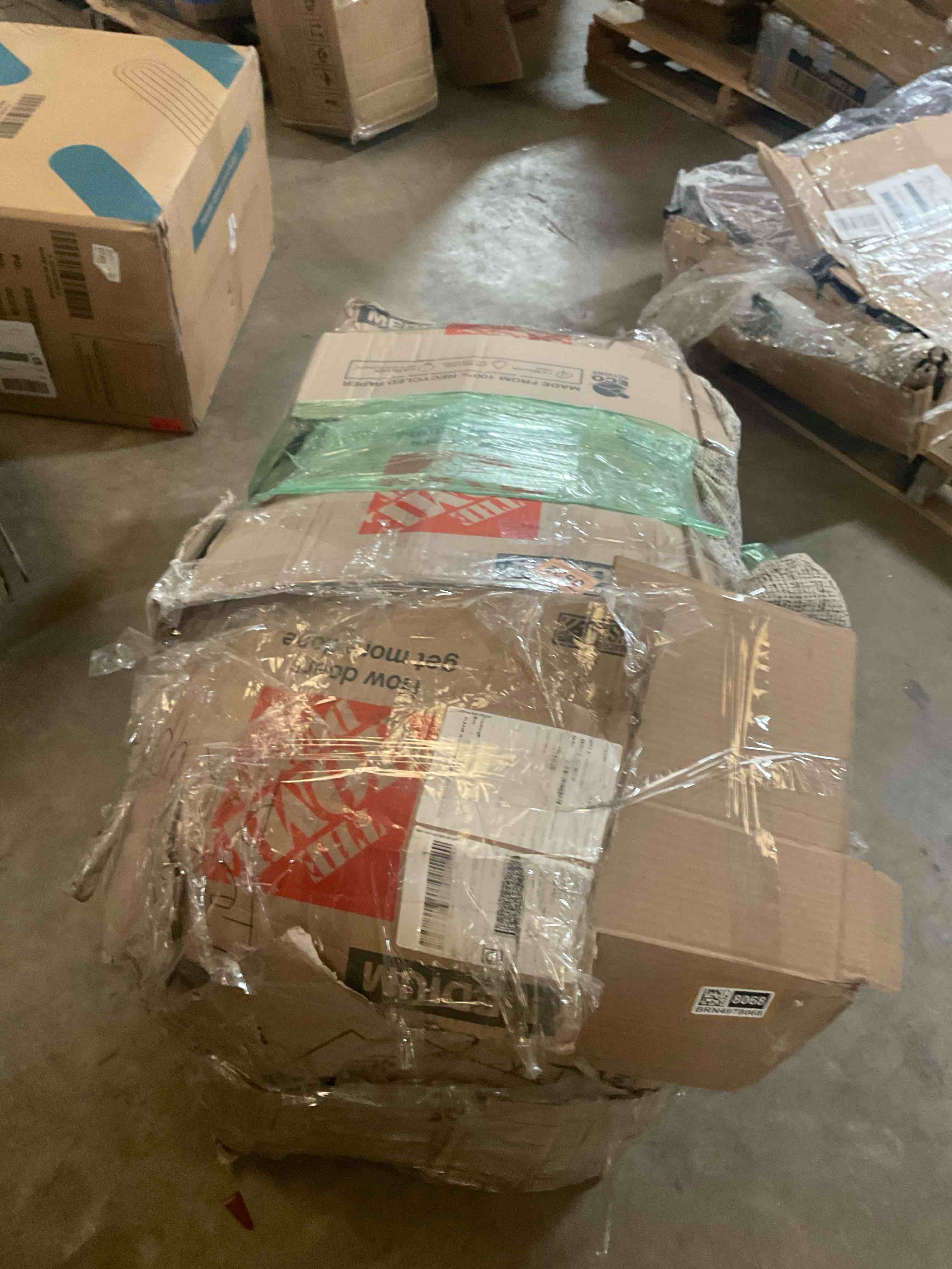 Condition photo showing Good Condition for seat cushions 